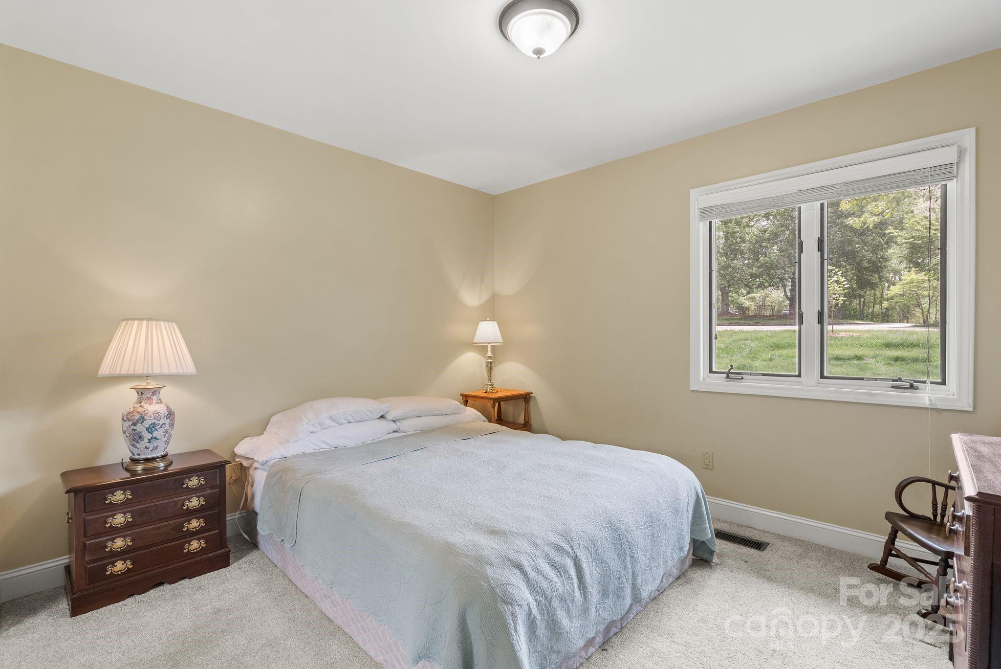 120 Cloverleaf Lane