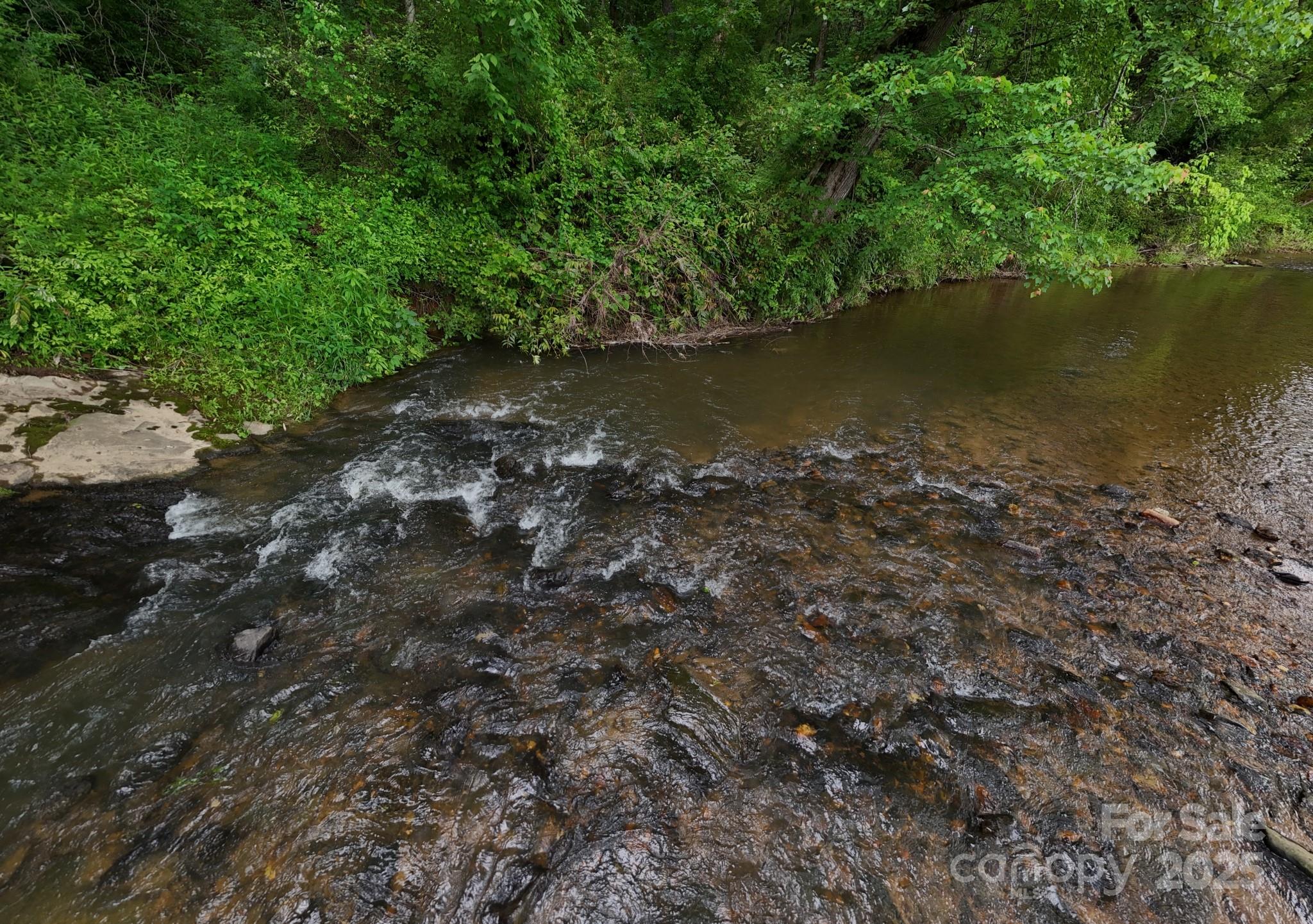 327 Avery Trail Drive Unit: 33