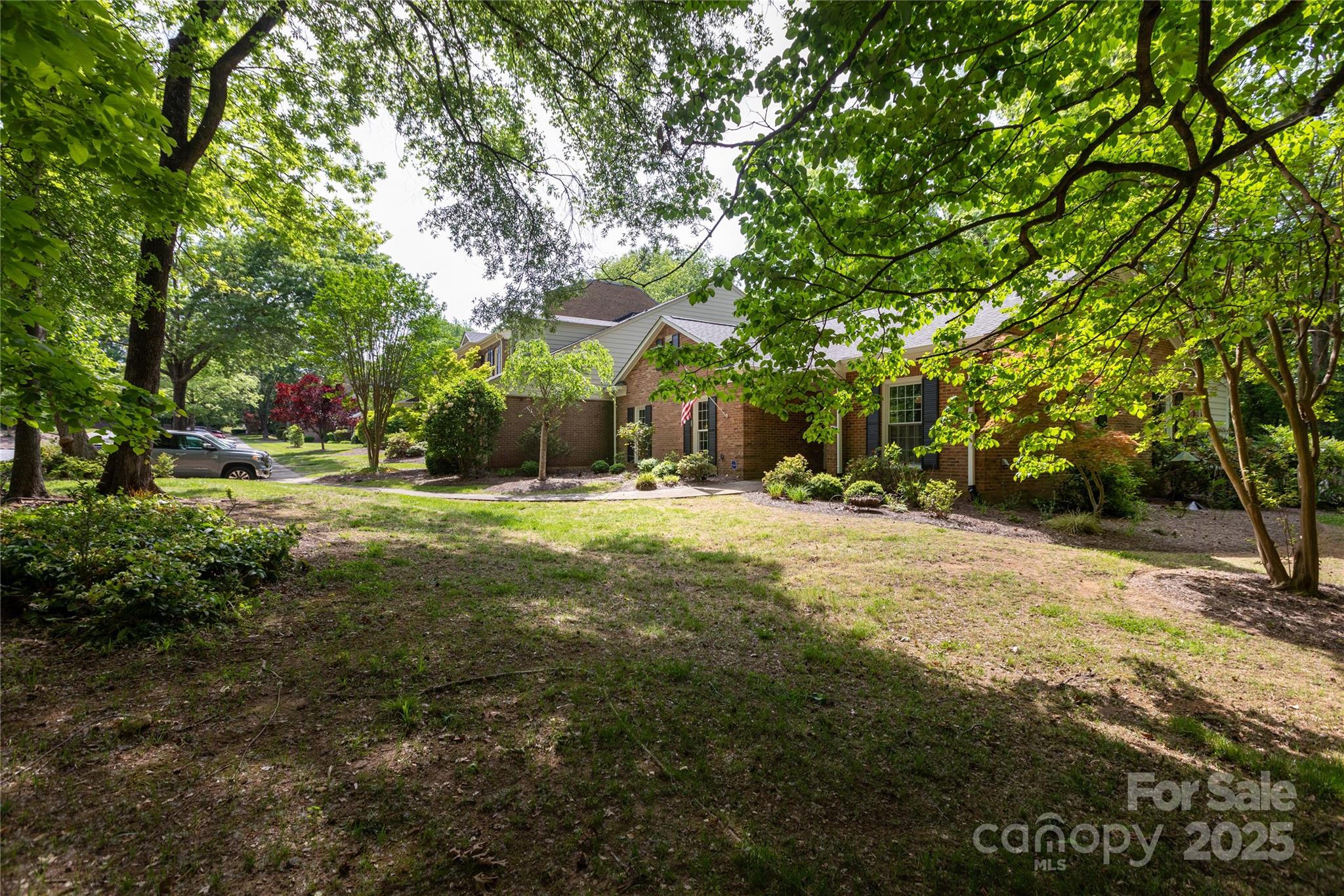 4234 Woodglen Lane