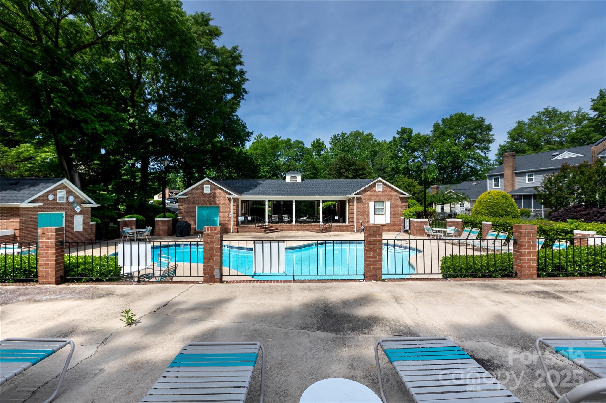 4234 Woodglen Lane