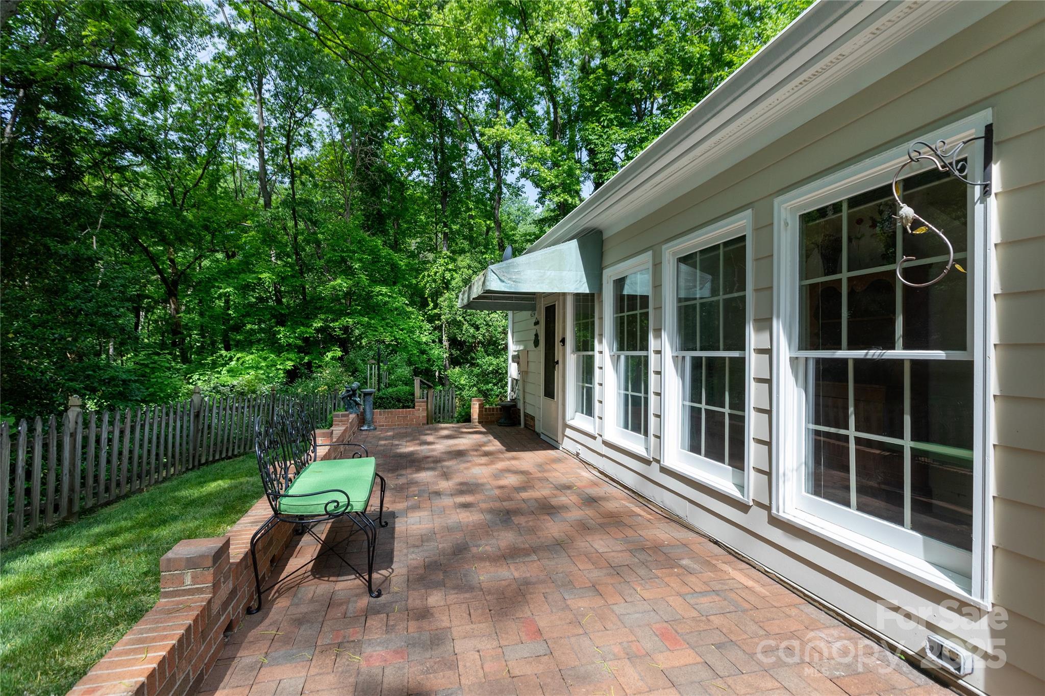 4234 Woodglen Lane