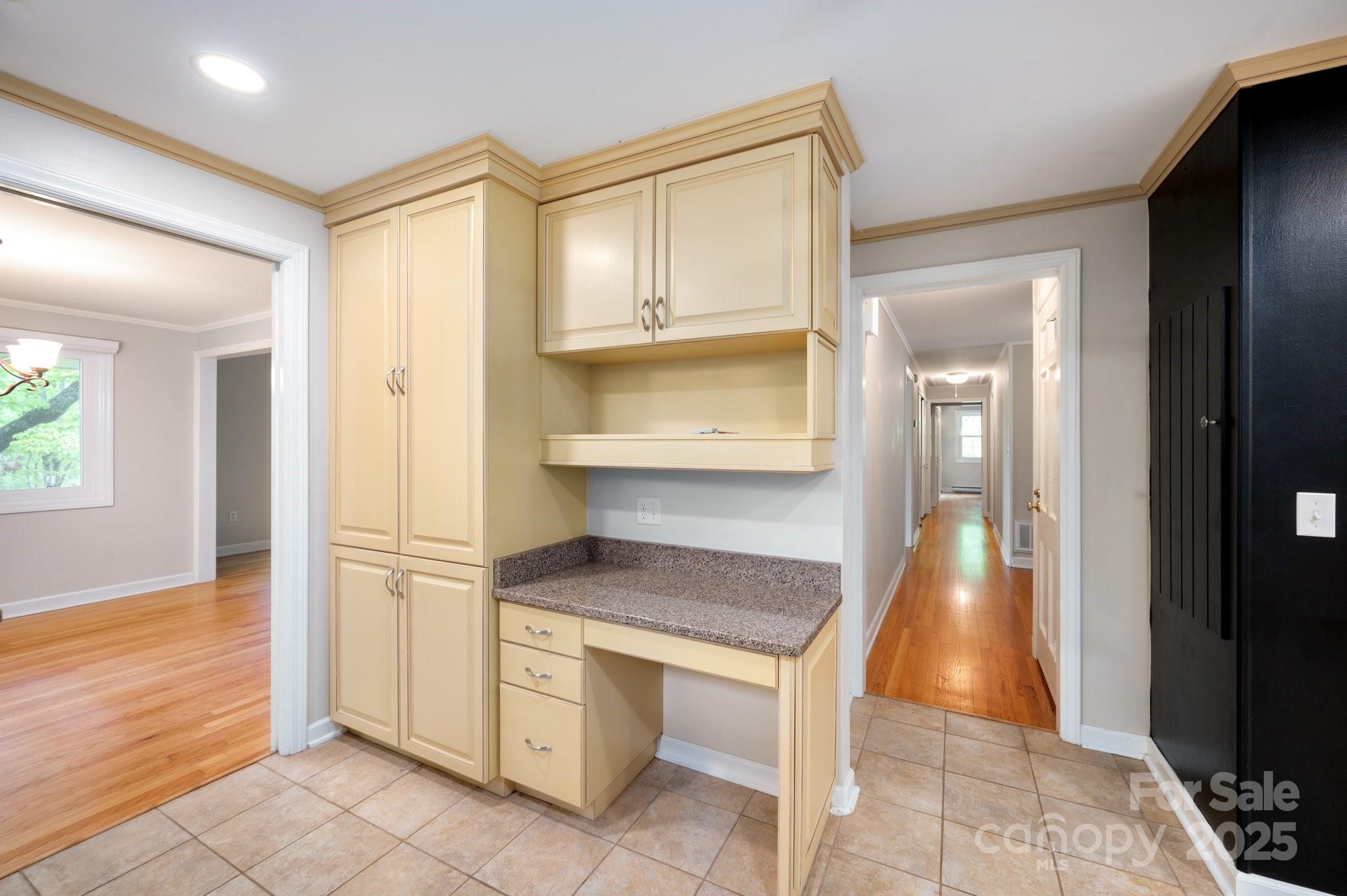 200 Allen Mountain Drive