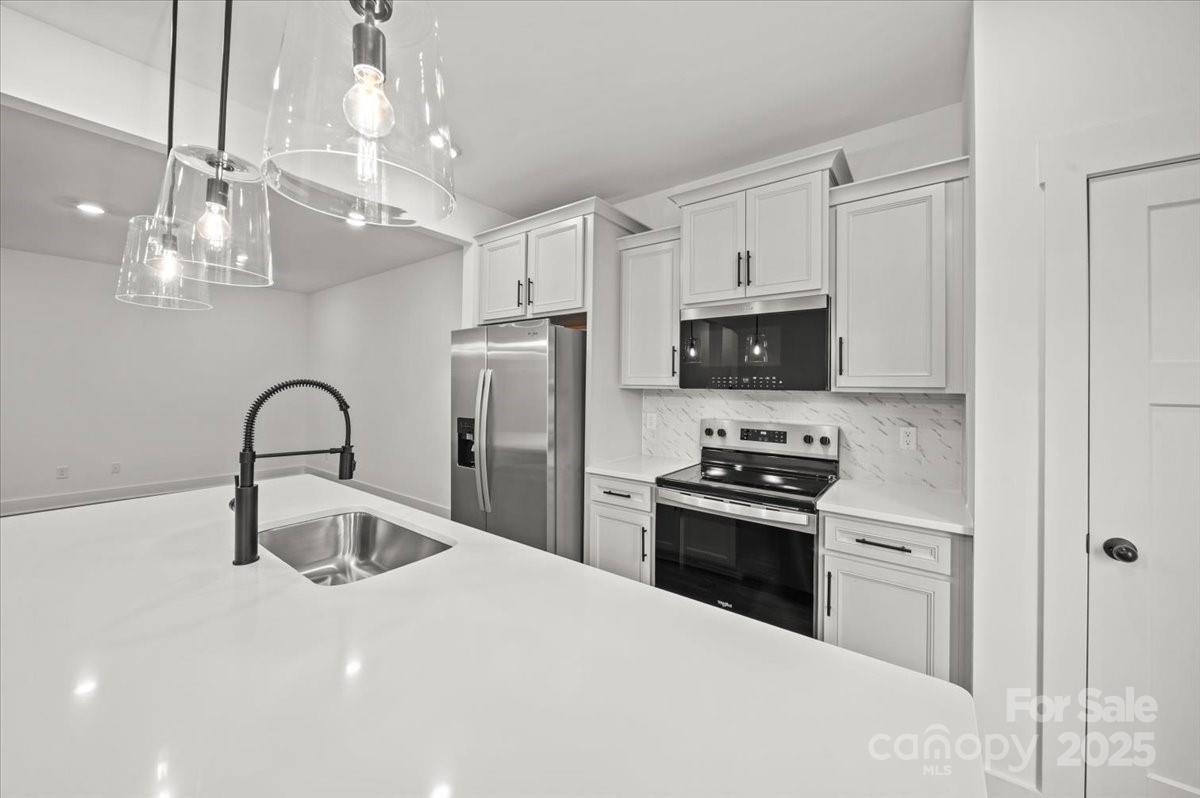 8 Moon Haven Way