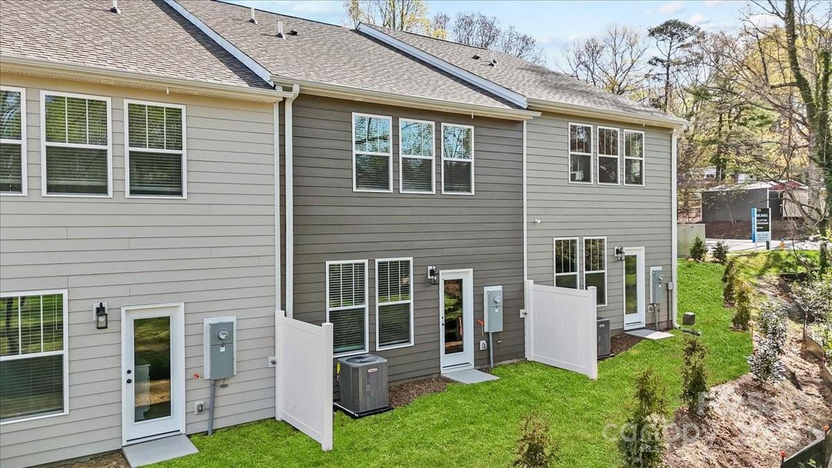 8 Moon Haven Way