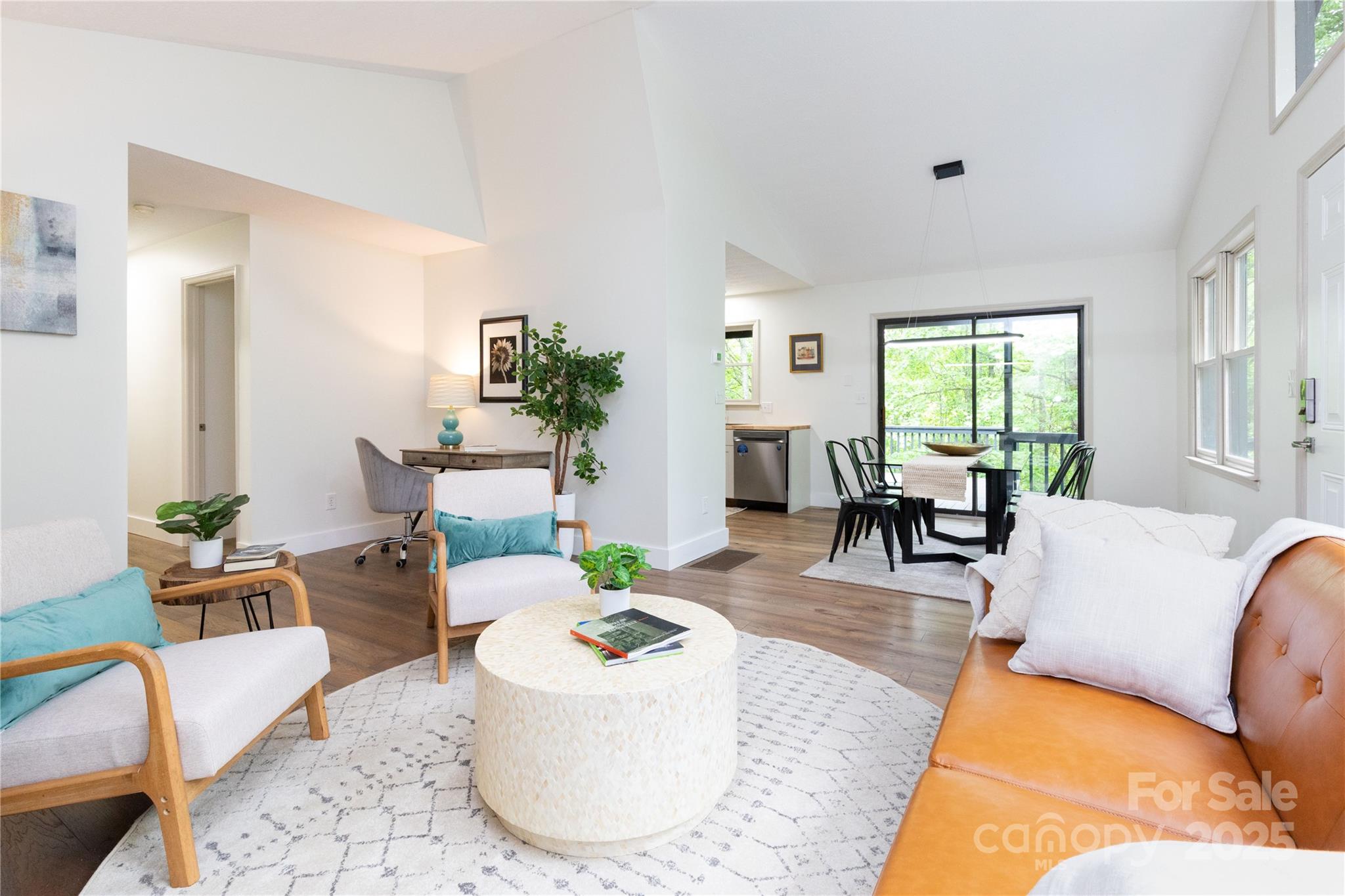214 Hidden Creek Lane
