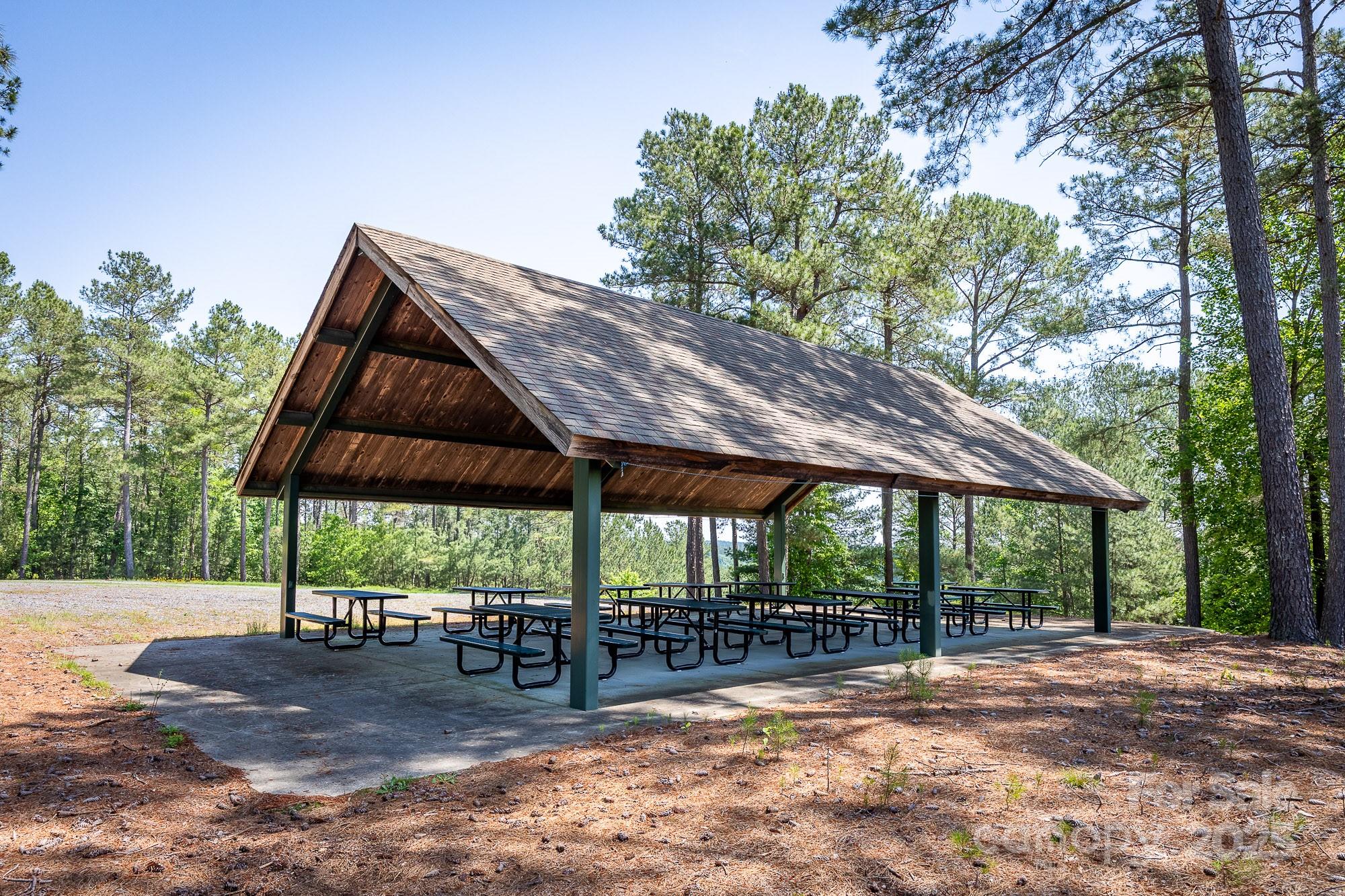 206 Ridge Top Drive