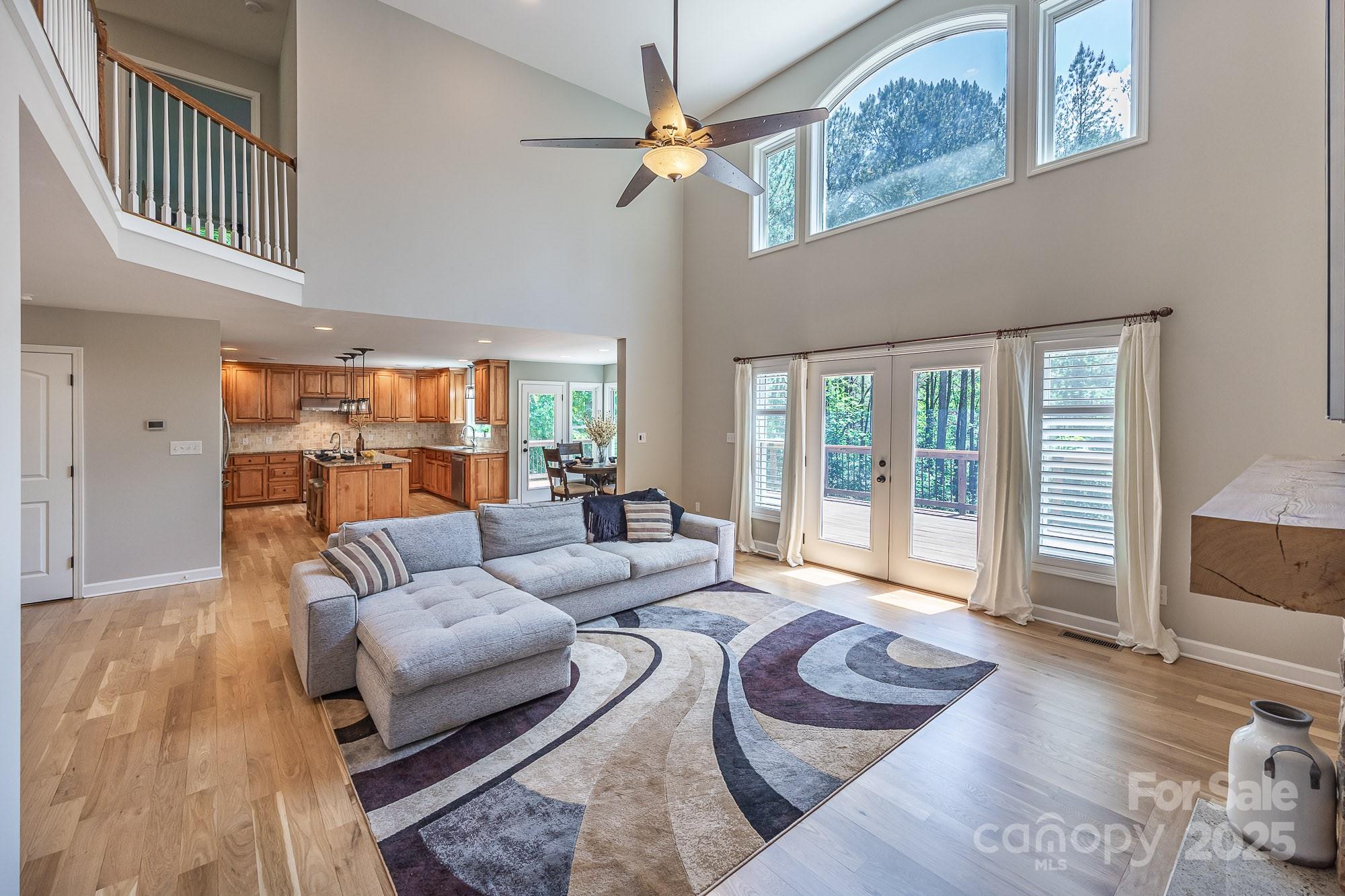 206 Ridge Top Drive