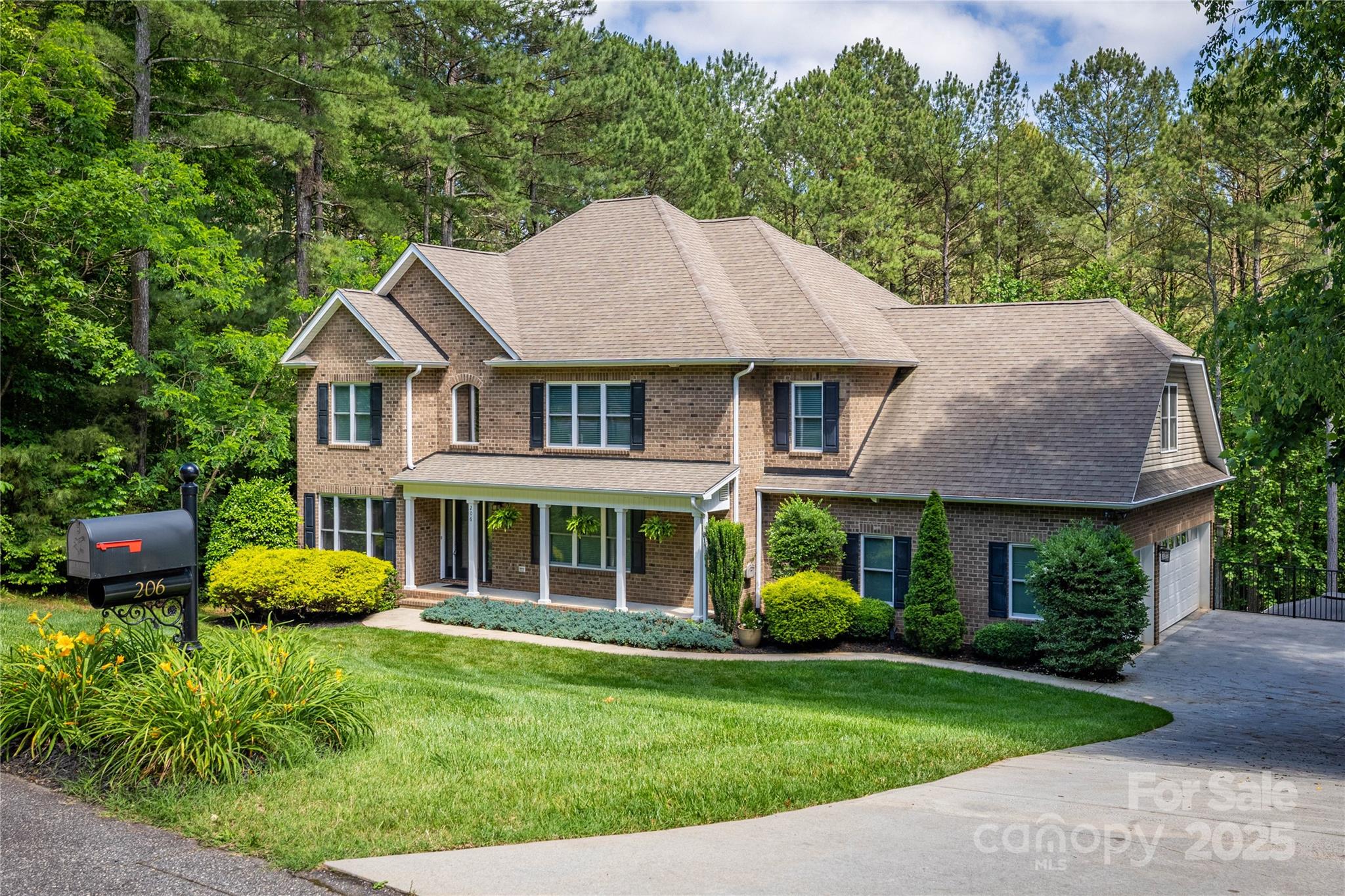 206 Ridge Top Drive