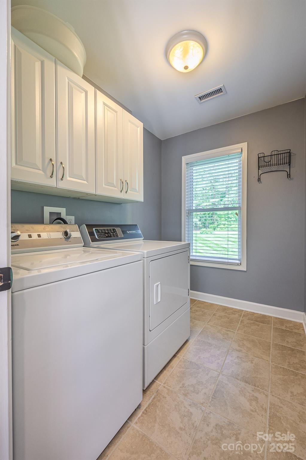 206 Ridge Top Drive