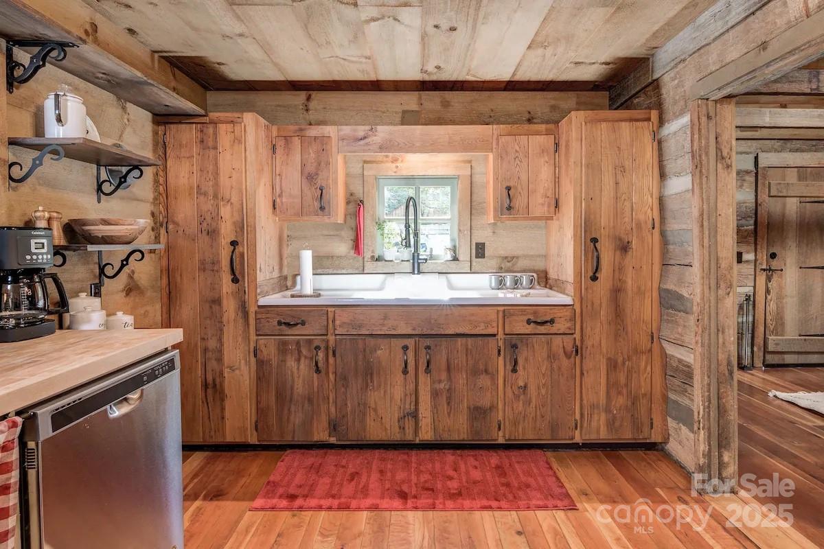 30 Wagon Mountain Drive