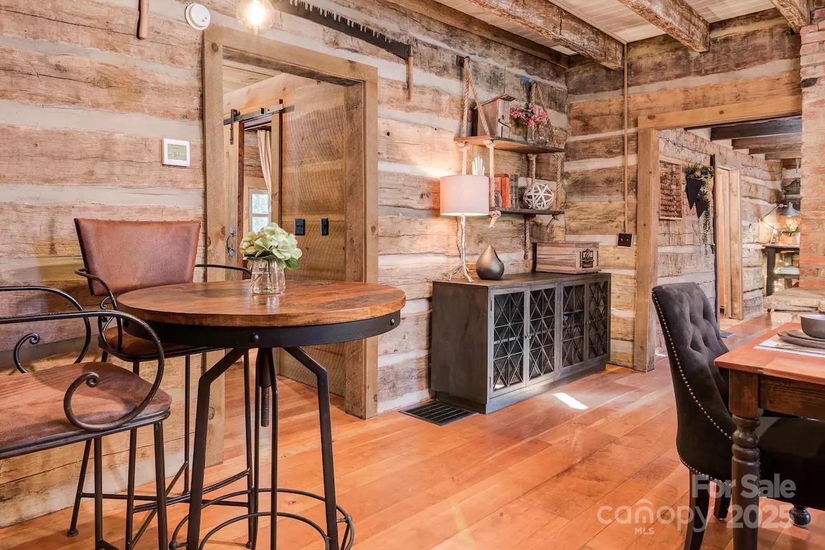 30 Wagon Mountain Drive