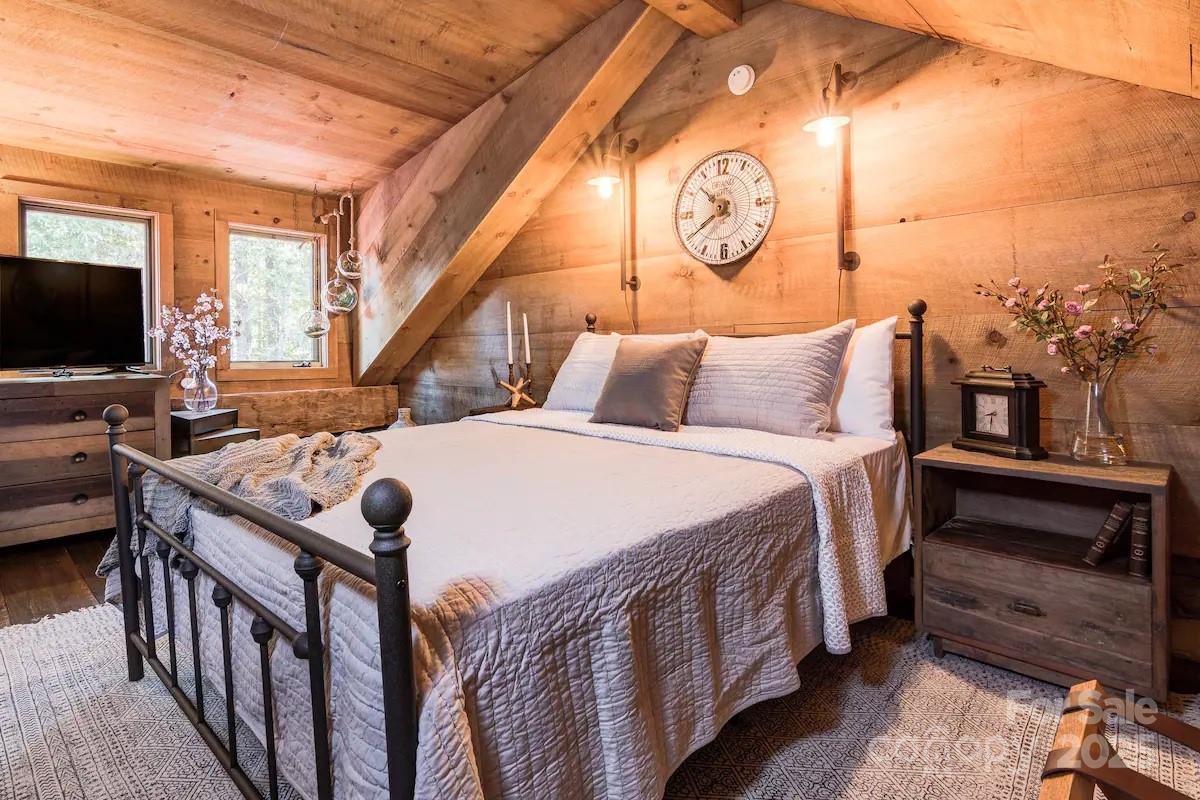 30 Wagon Mountain Drive