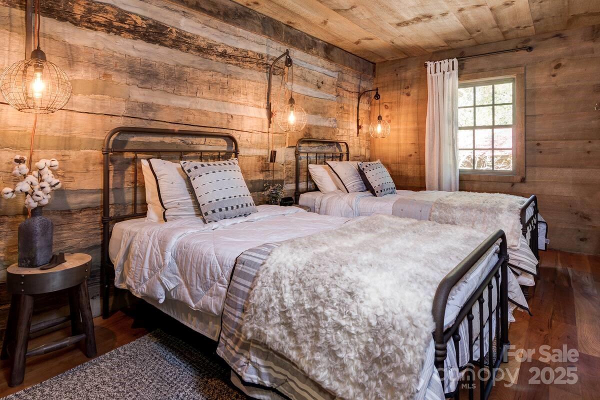 30 Wagon Mountain Drive