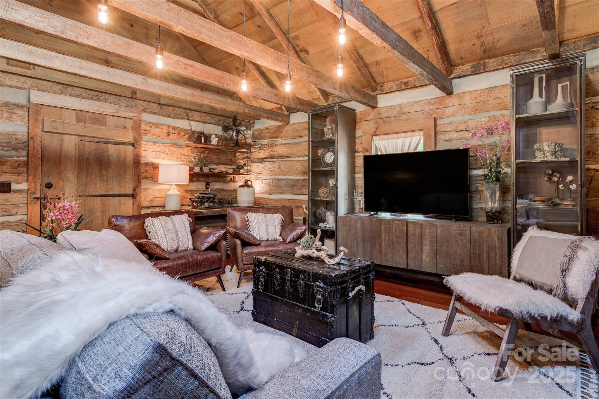 30 Wagon Mountain Drive