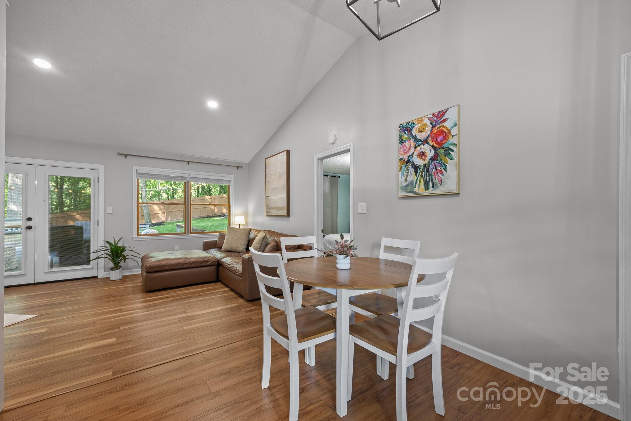 56 Wake Robin Way