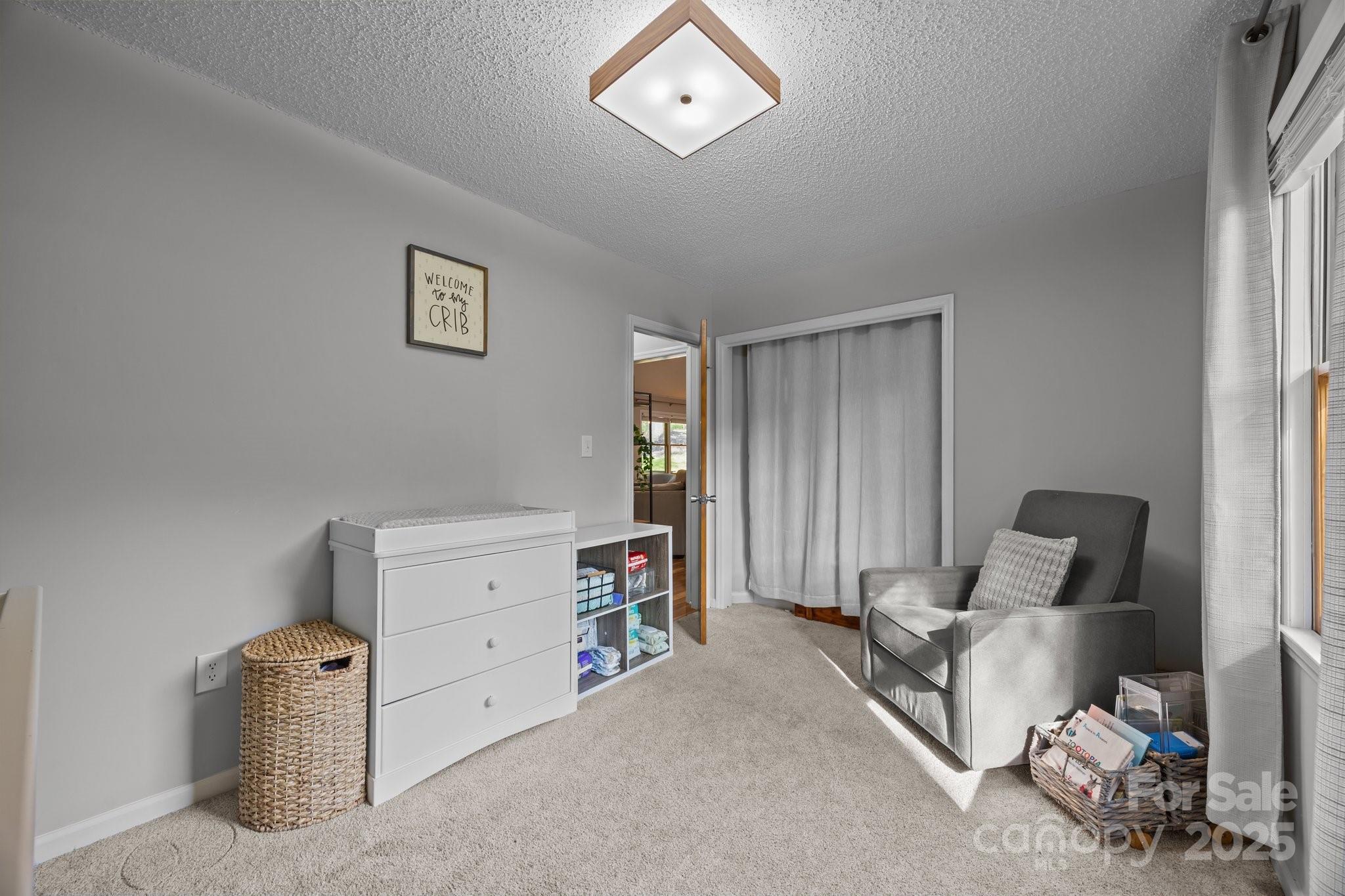 56 Wake Robin Way