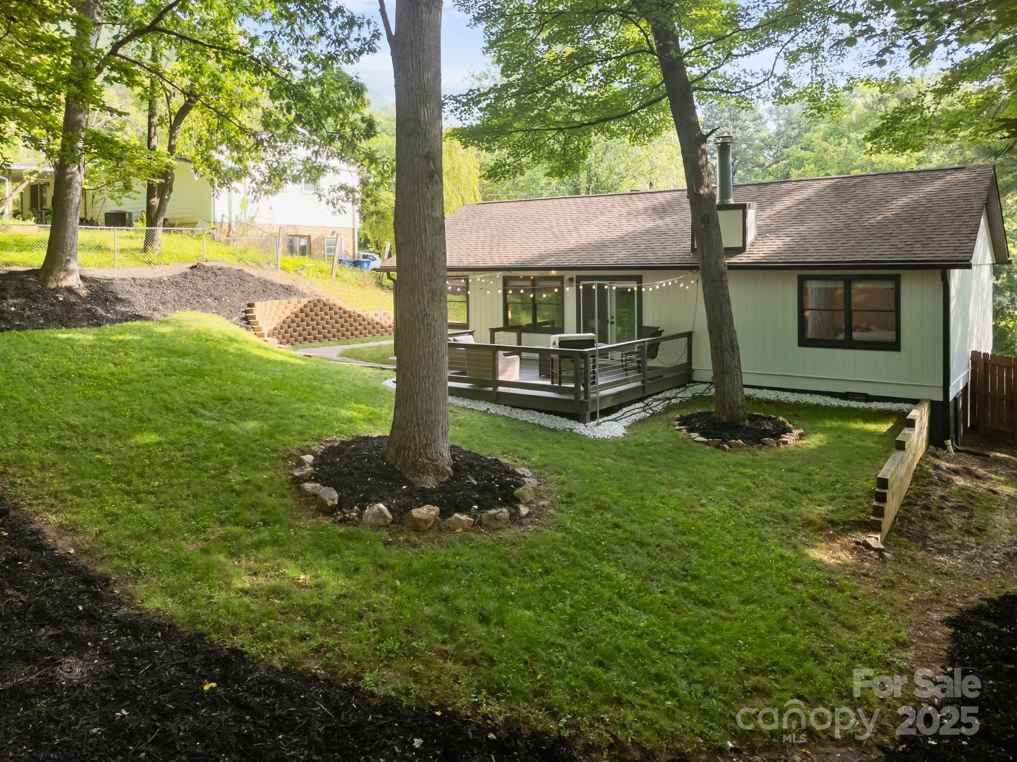 56 Wake Robin Way