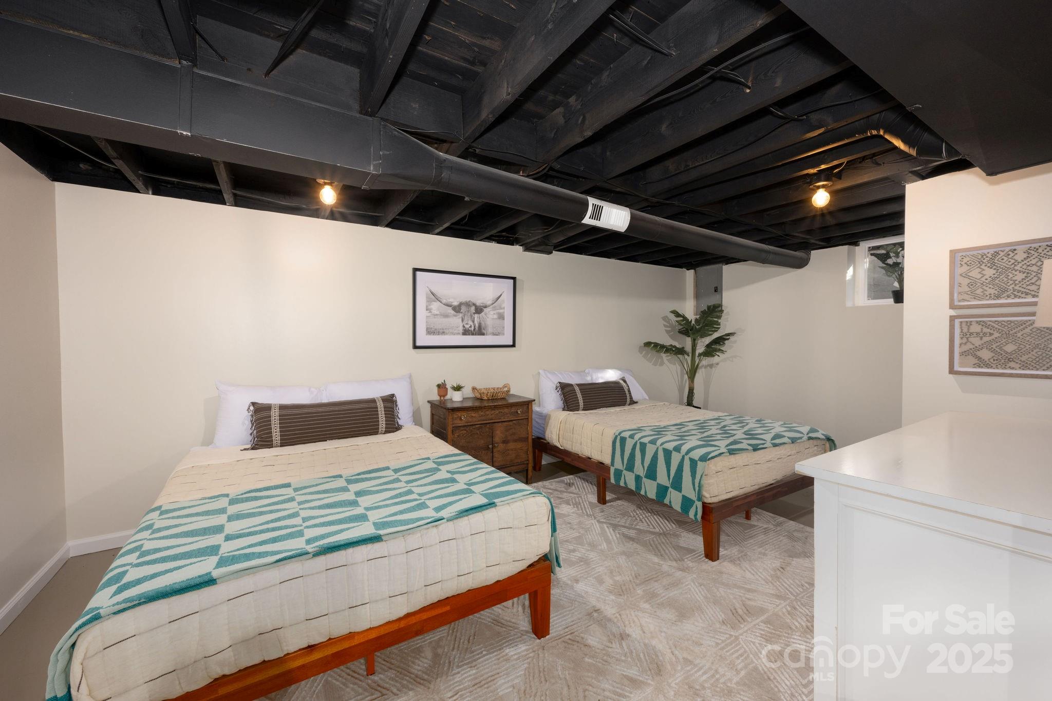 90 W Skyland Circle Unit: 1