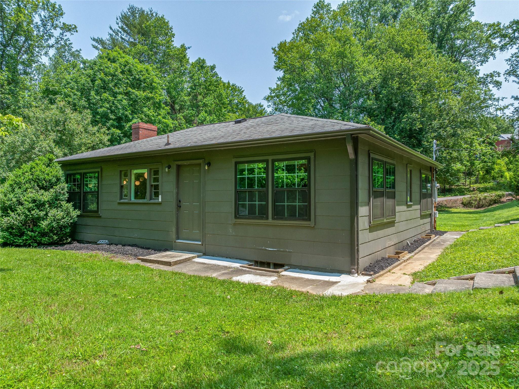 90 W Skyland Circle Unit: 1