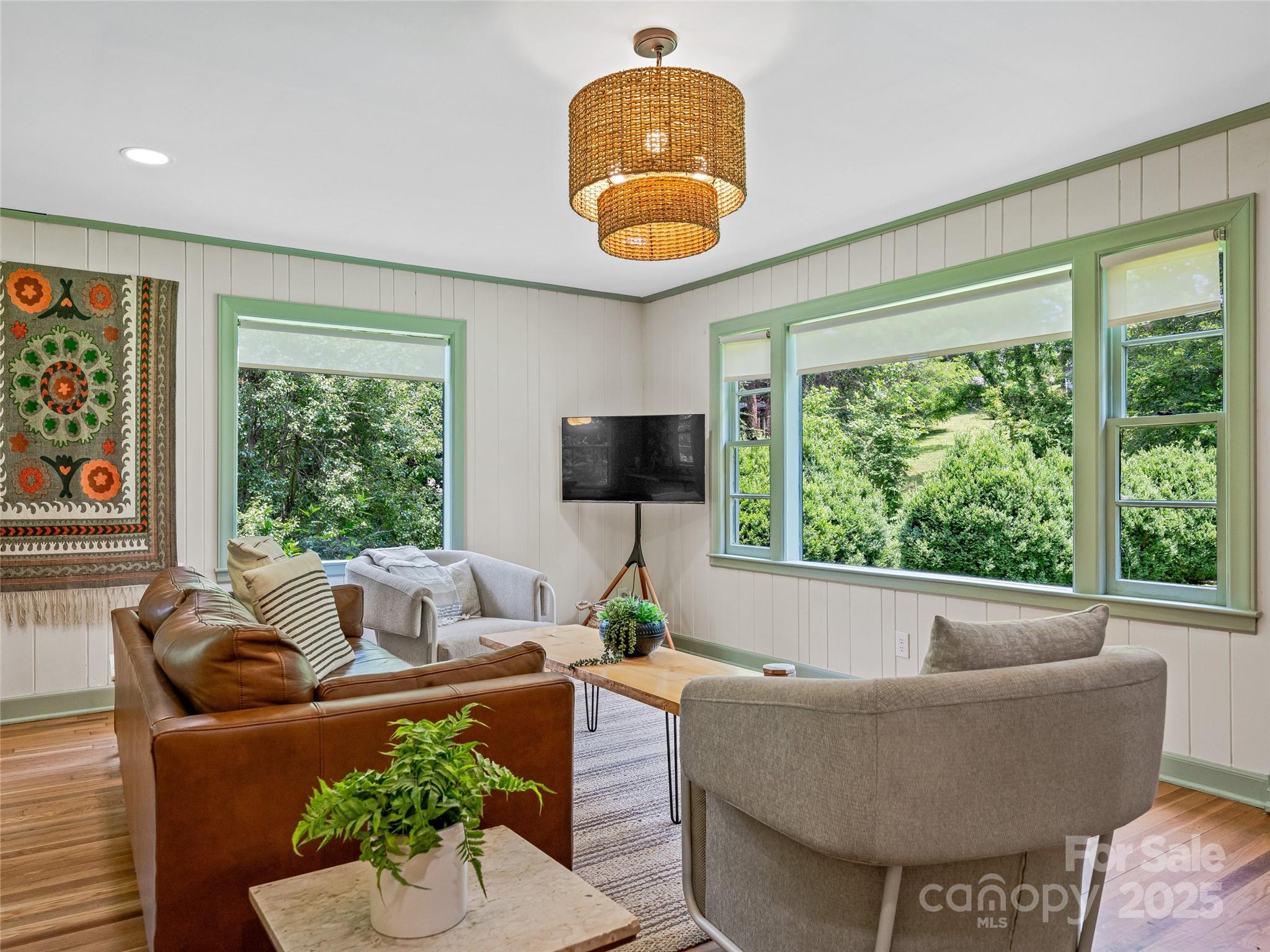 90 W Skyland Circle Unit: 1