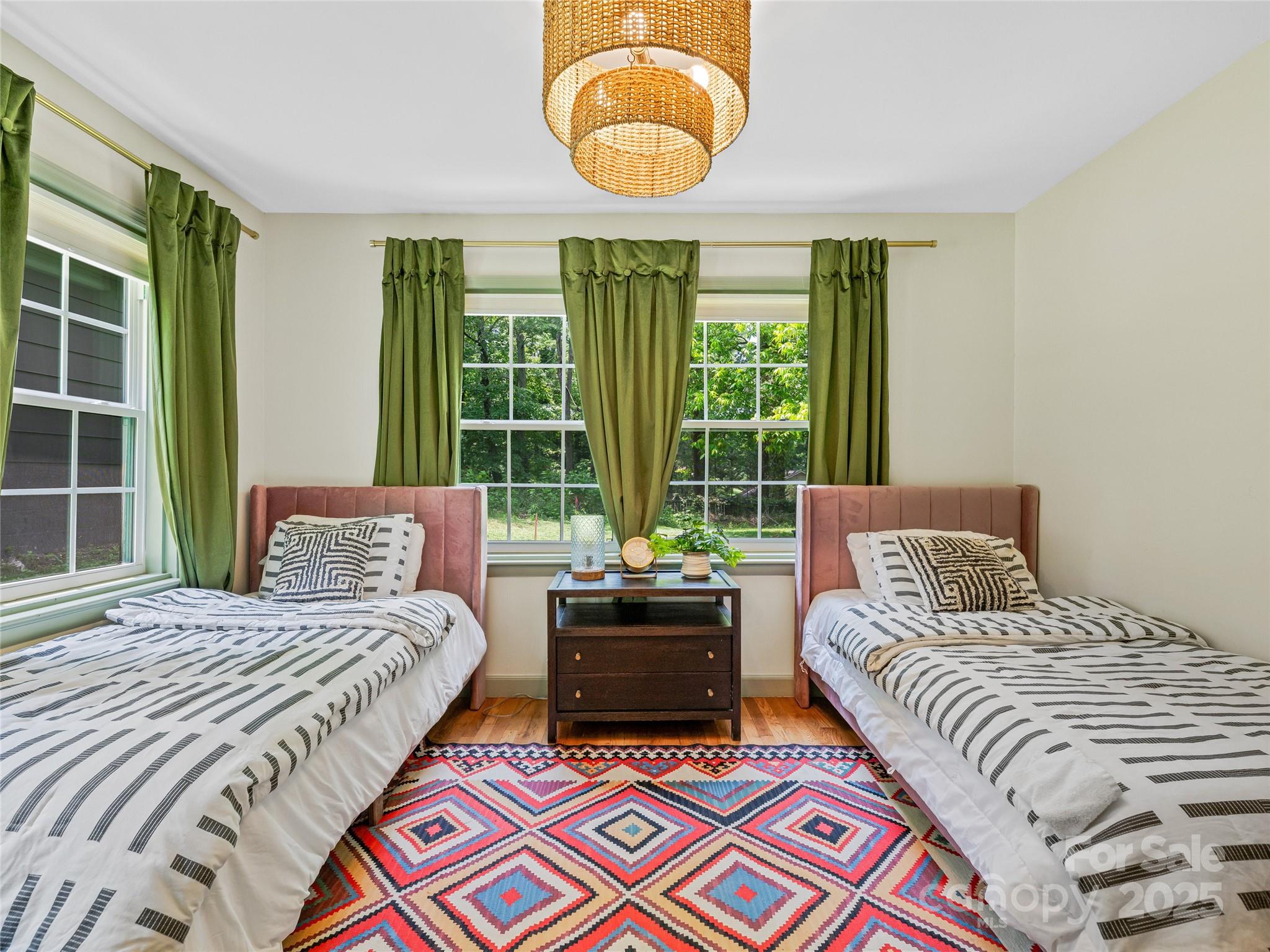 90 W Skyland Circle Unit: 1