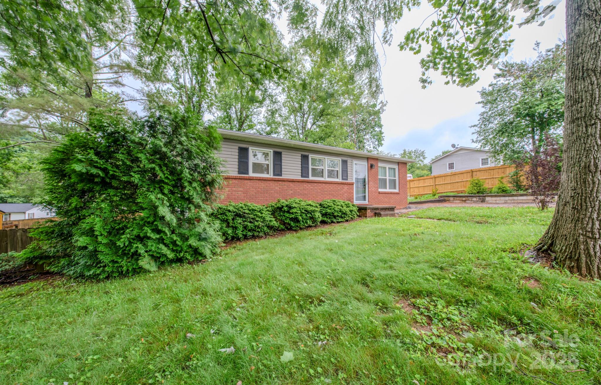 109 Chapman Drive