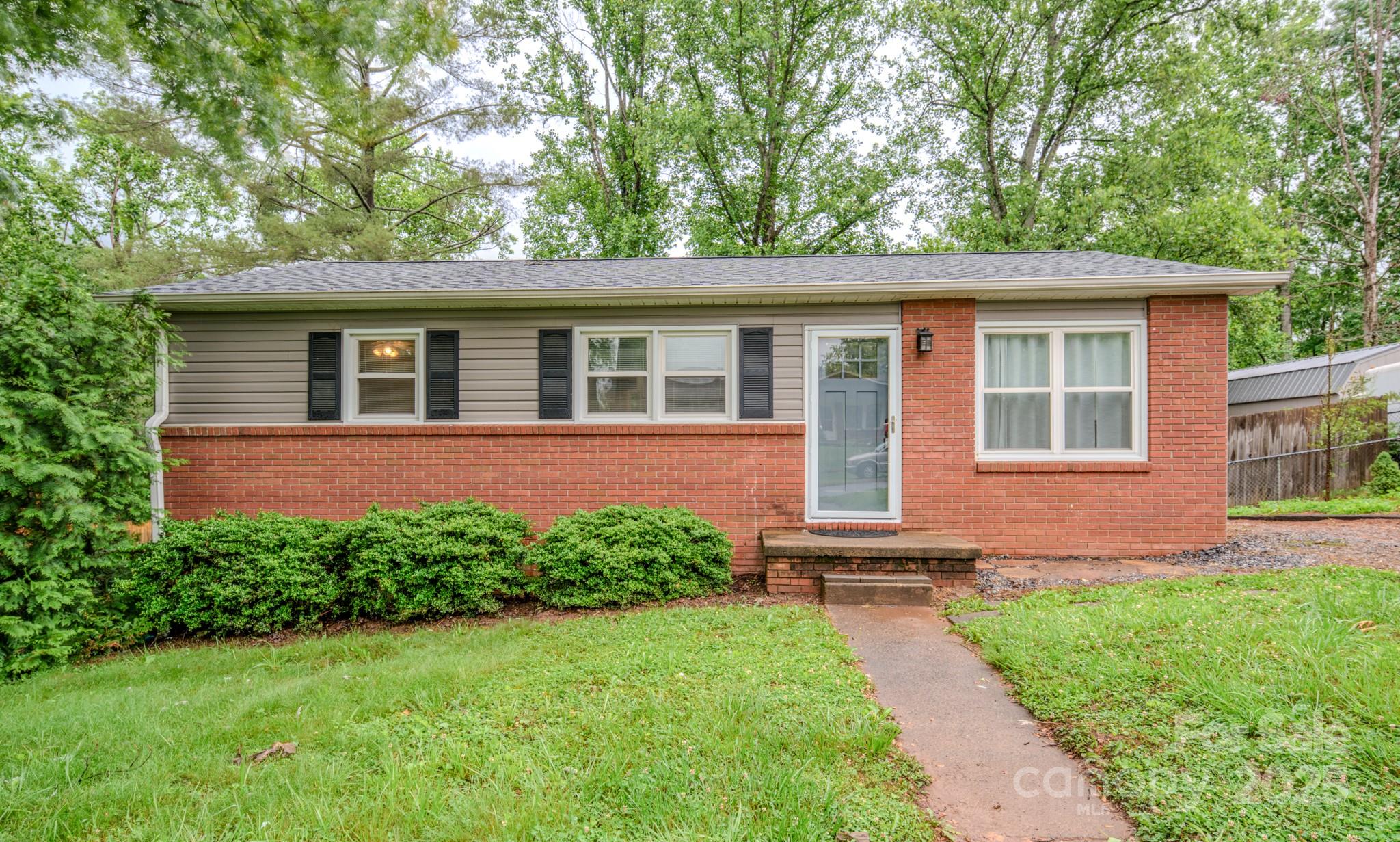 109 Chapman Drive