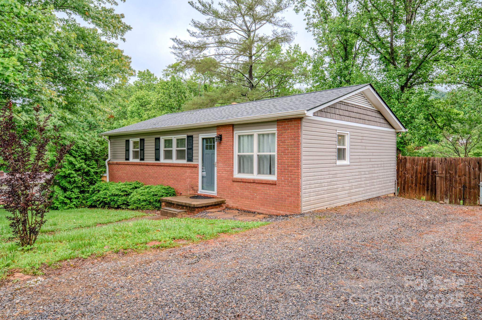 109 Chapman Drive