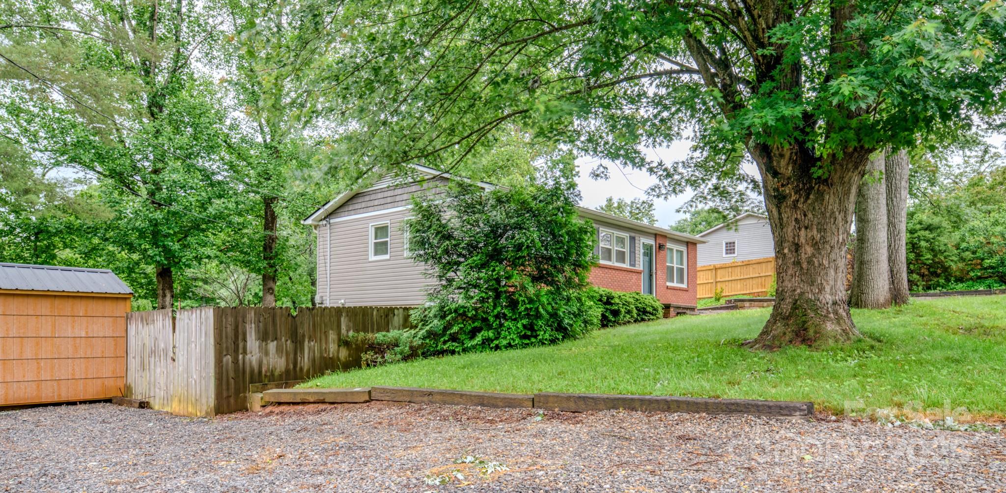 109 Chapman Drive