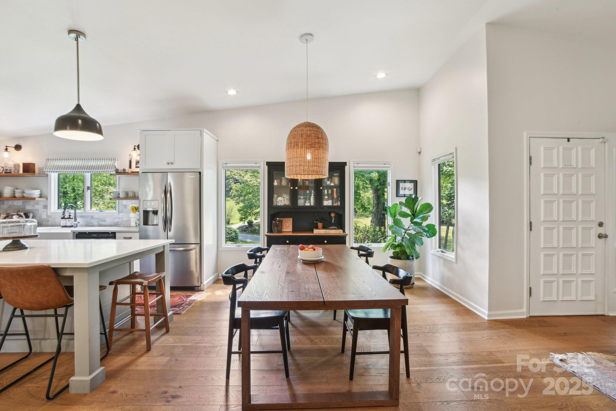 5 Lowry Lane