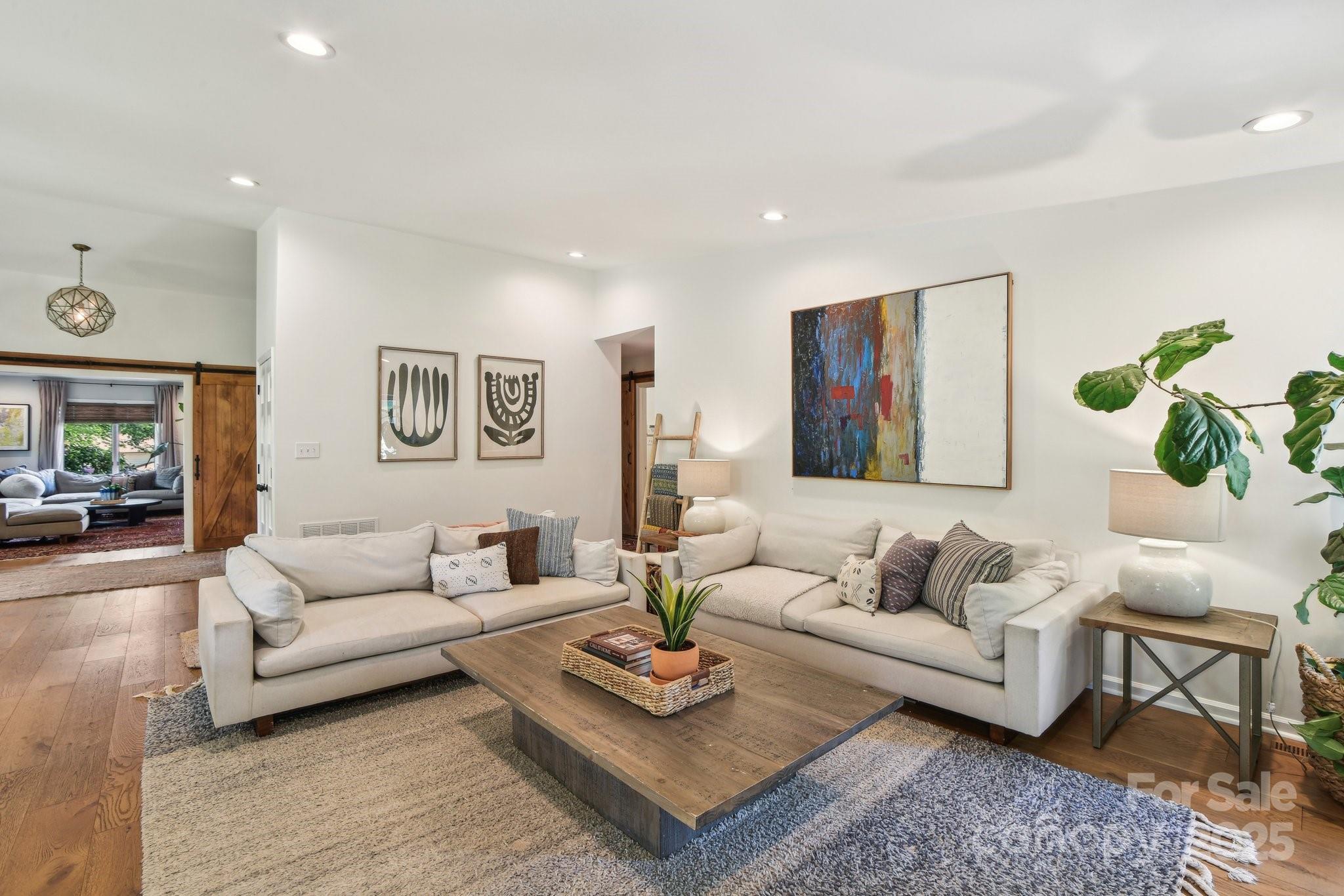 5 Lowry Lane