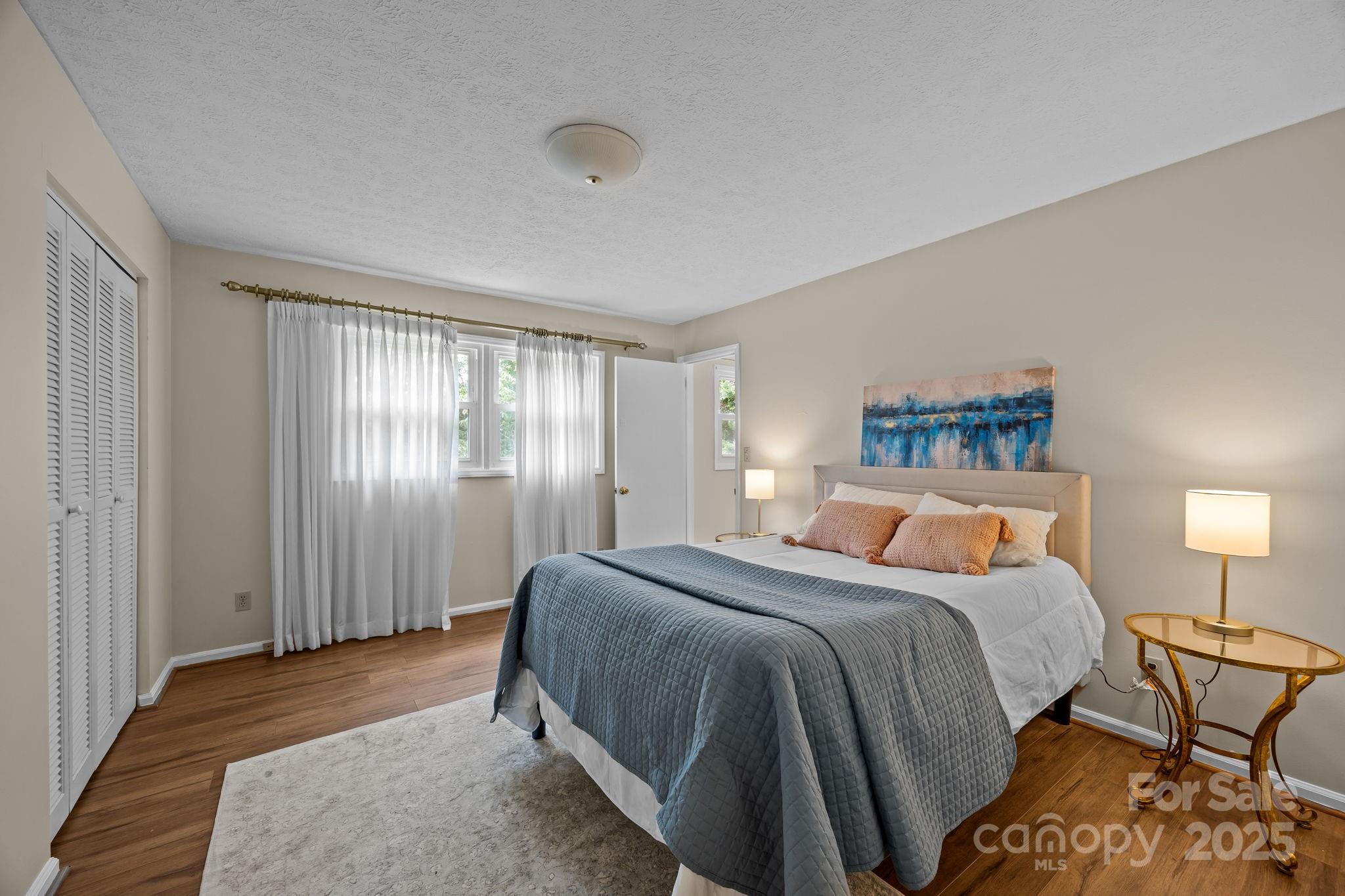 90 Knob Hill Road
