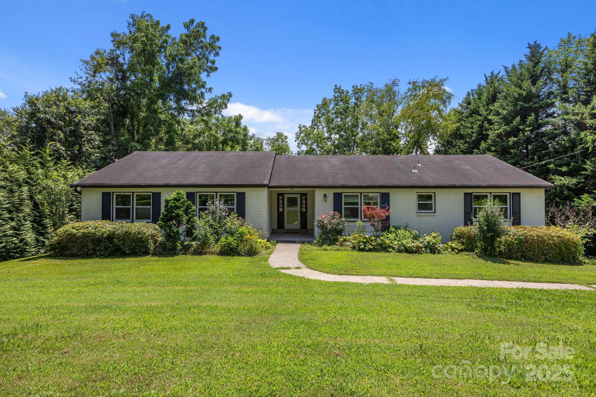 90 Knob Hill Road