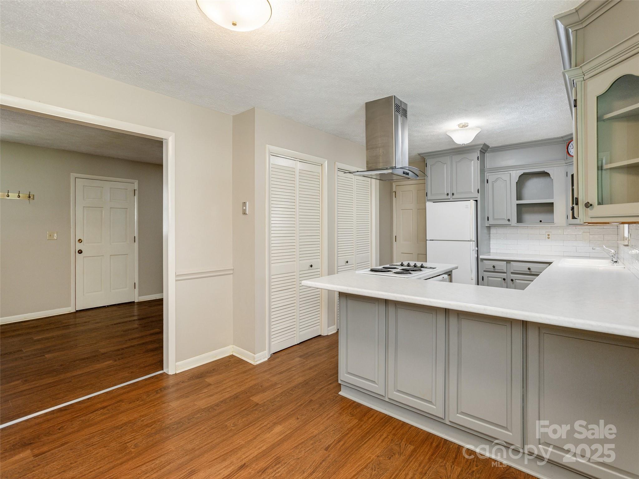 561 Fairway Drive