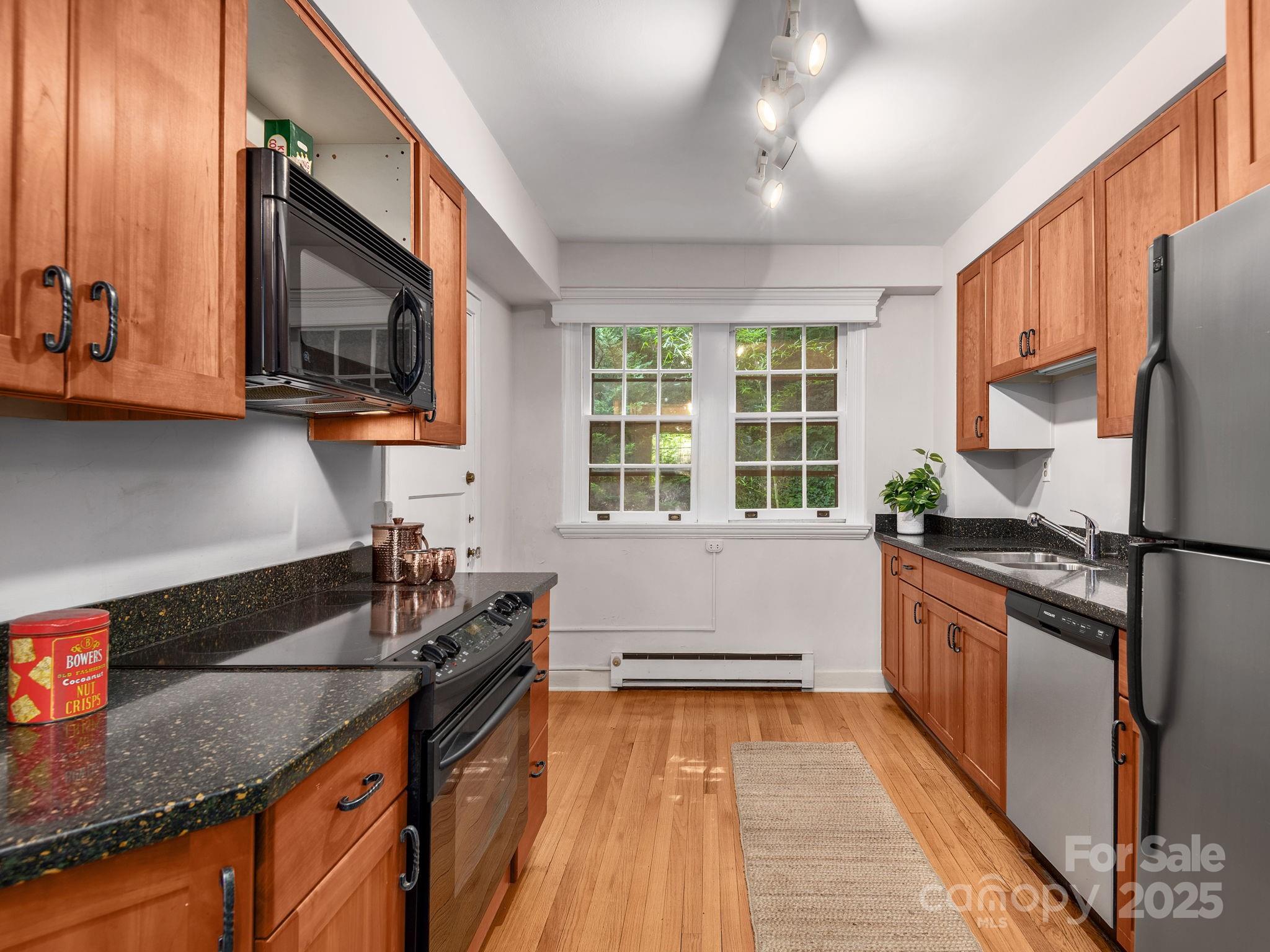 185 Macon Avenue Unit: A-6