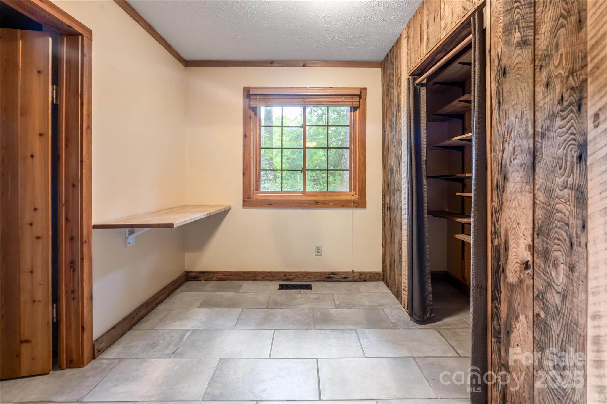 65 Woodfern Drive