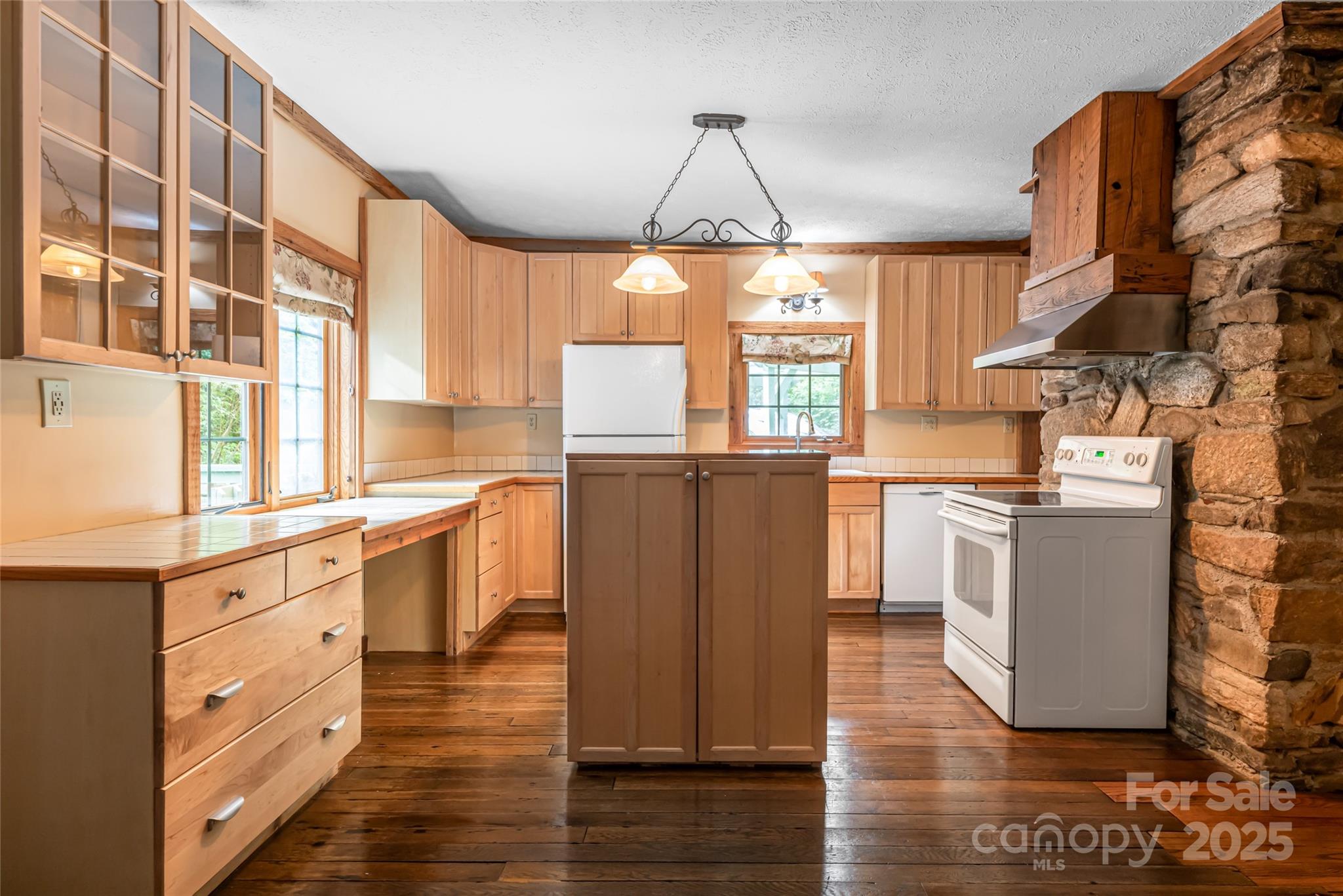 65 Woodfern Drive