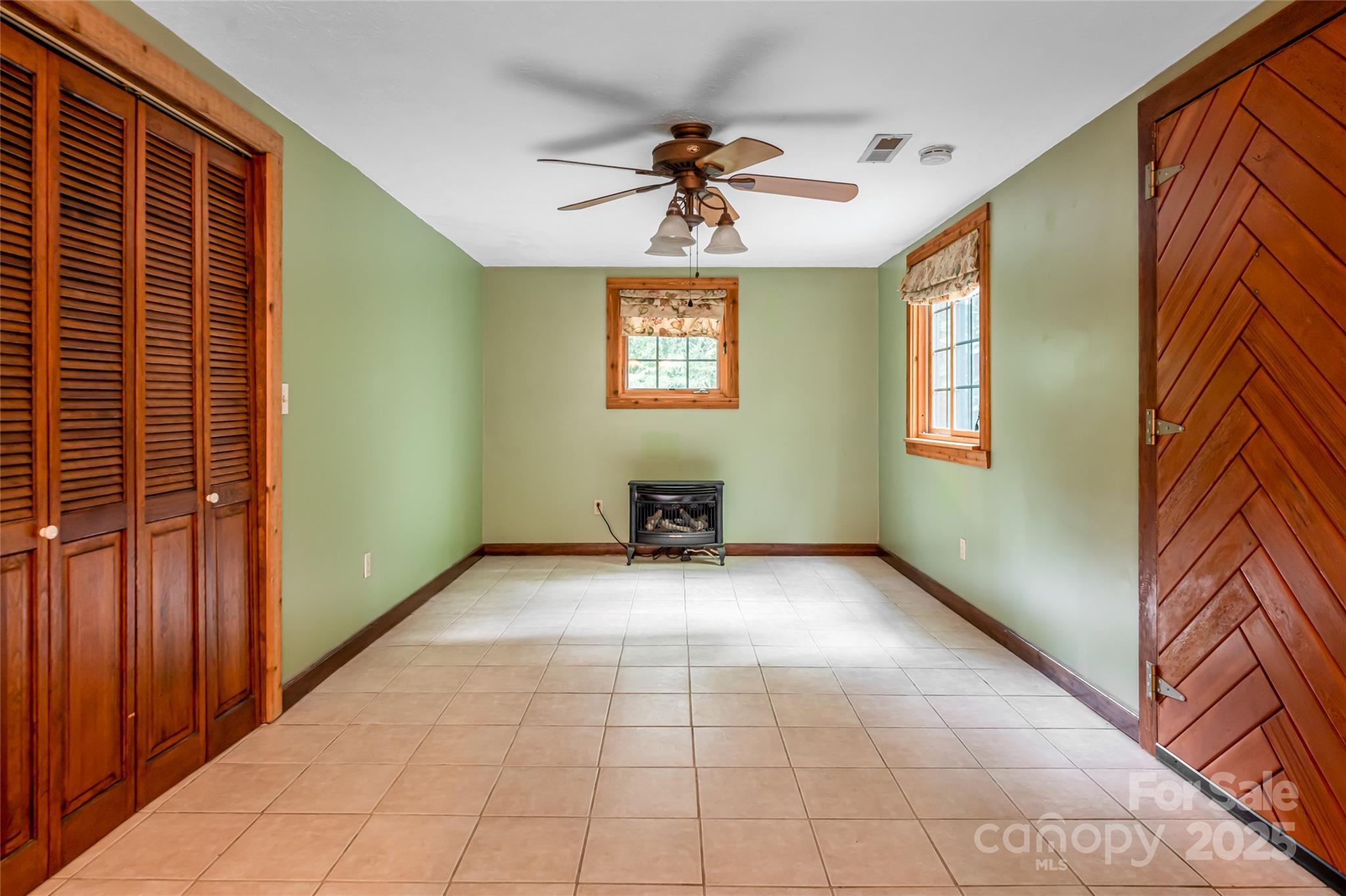 65 Woodfern Drive