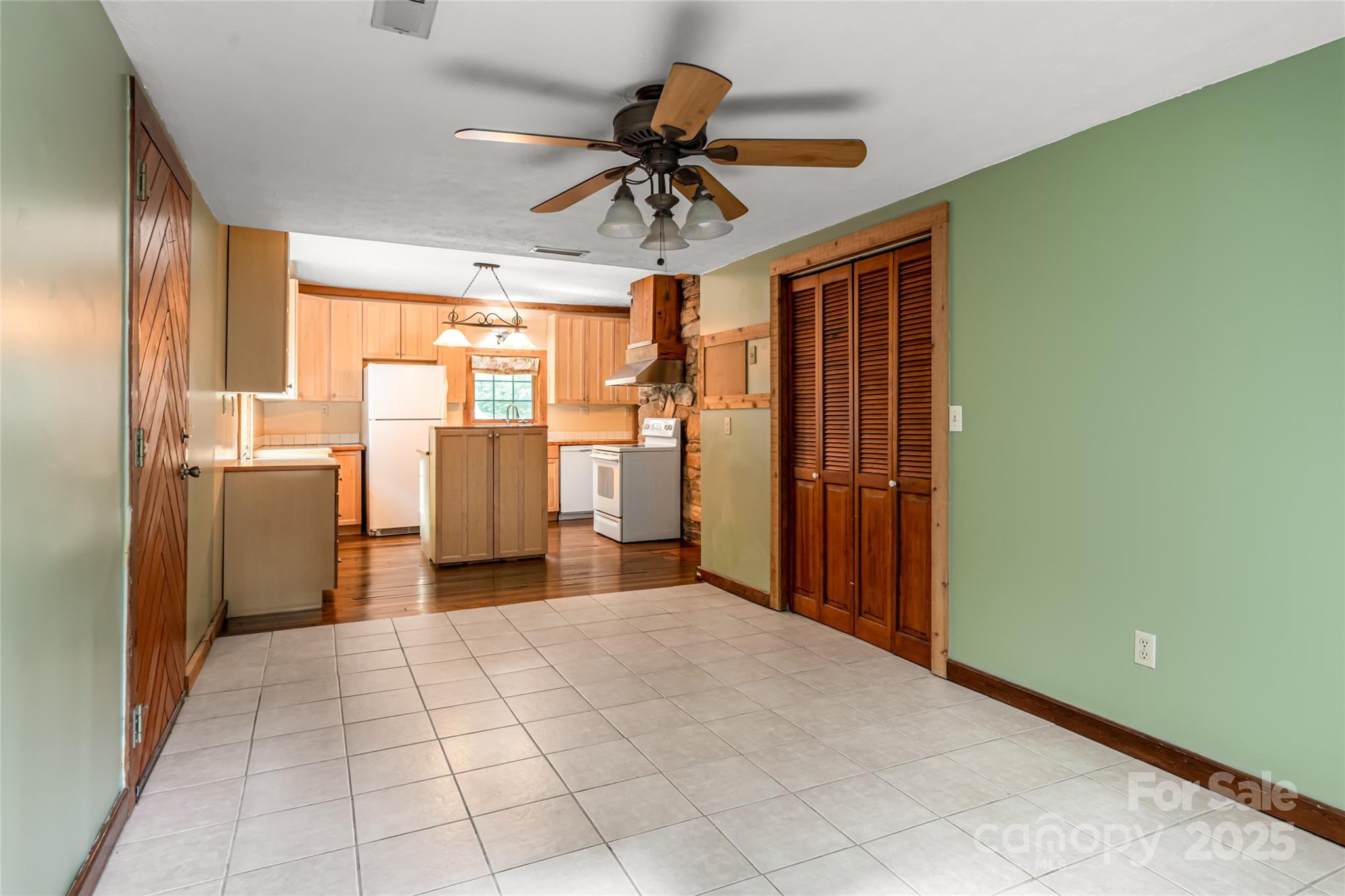 65 Woodfern Drive
