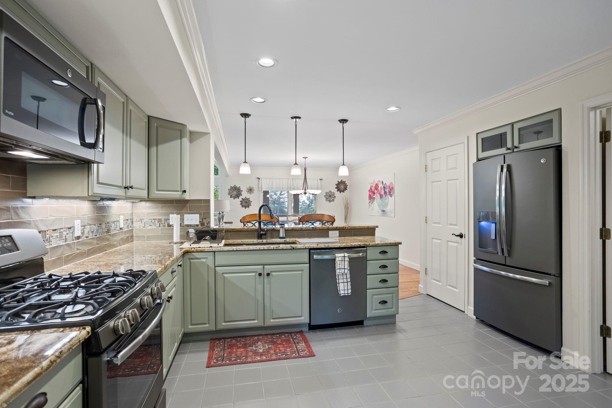 168 Overlook Drive