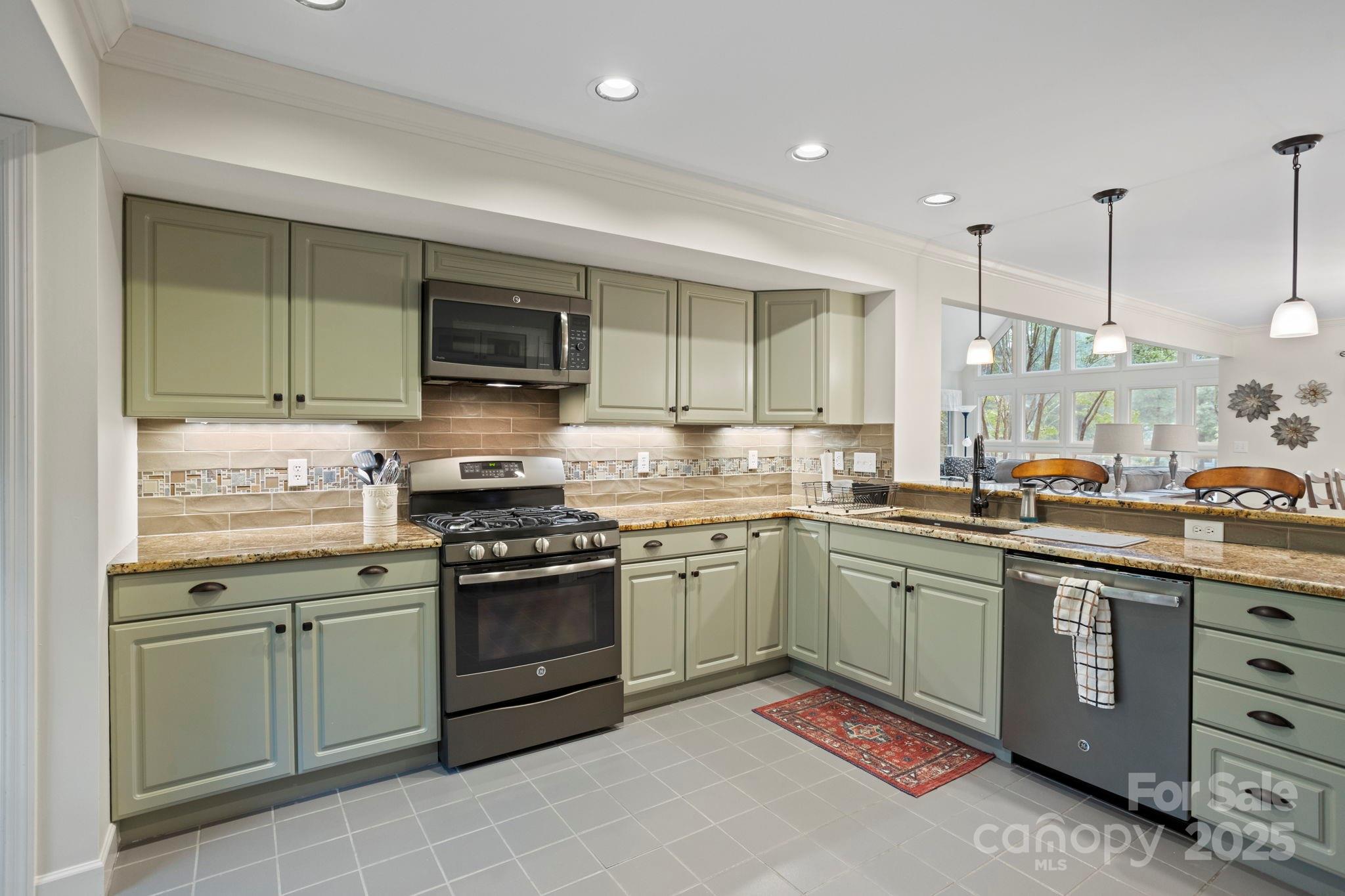 168 Overlook Drive