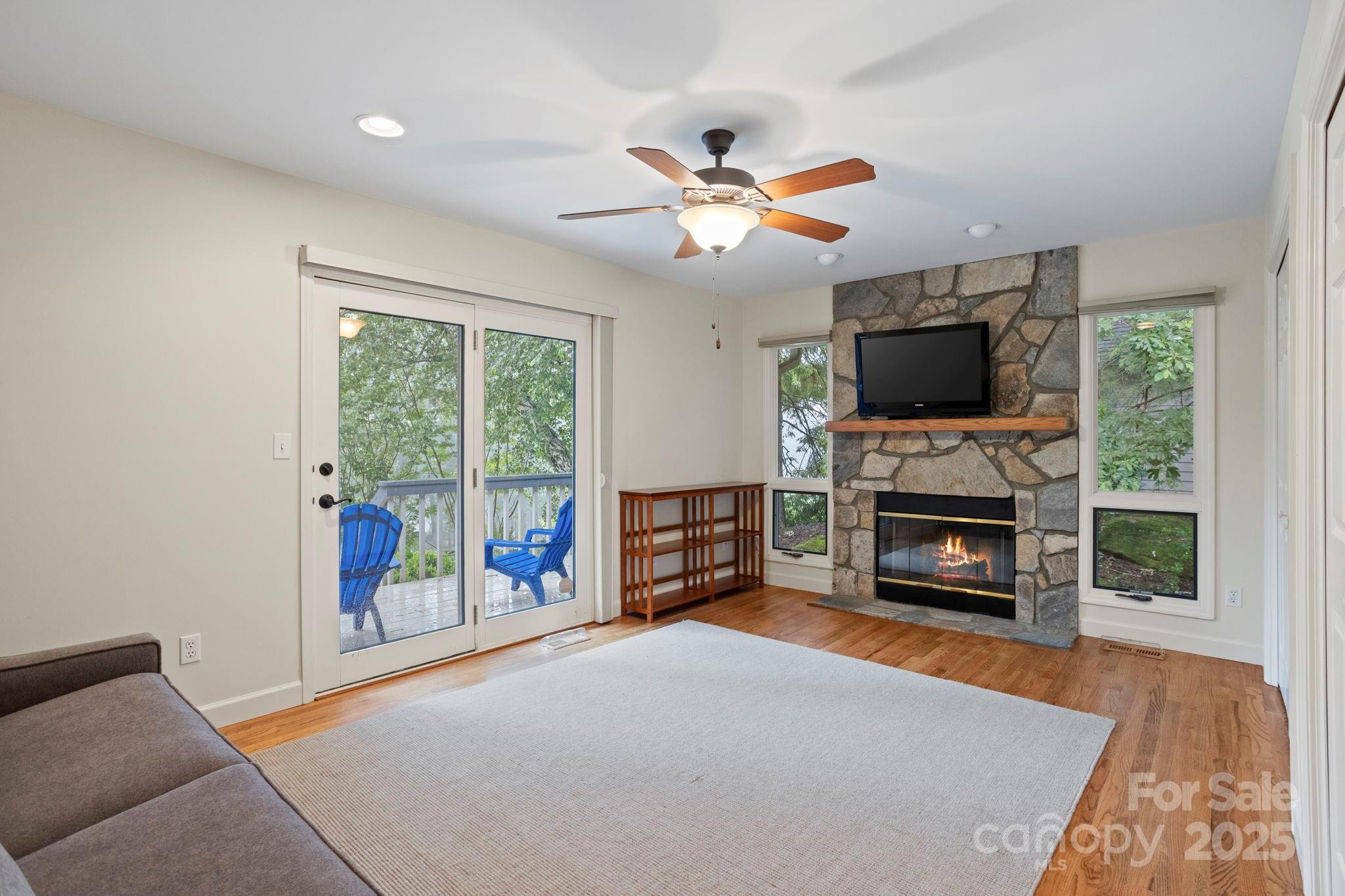 168 Overlook Drive