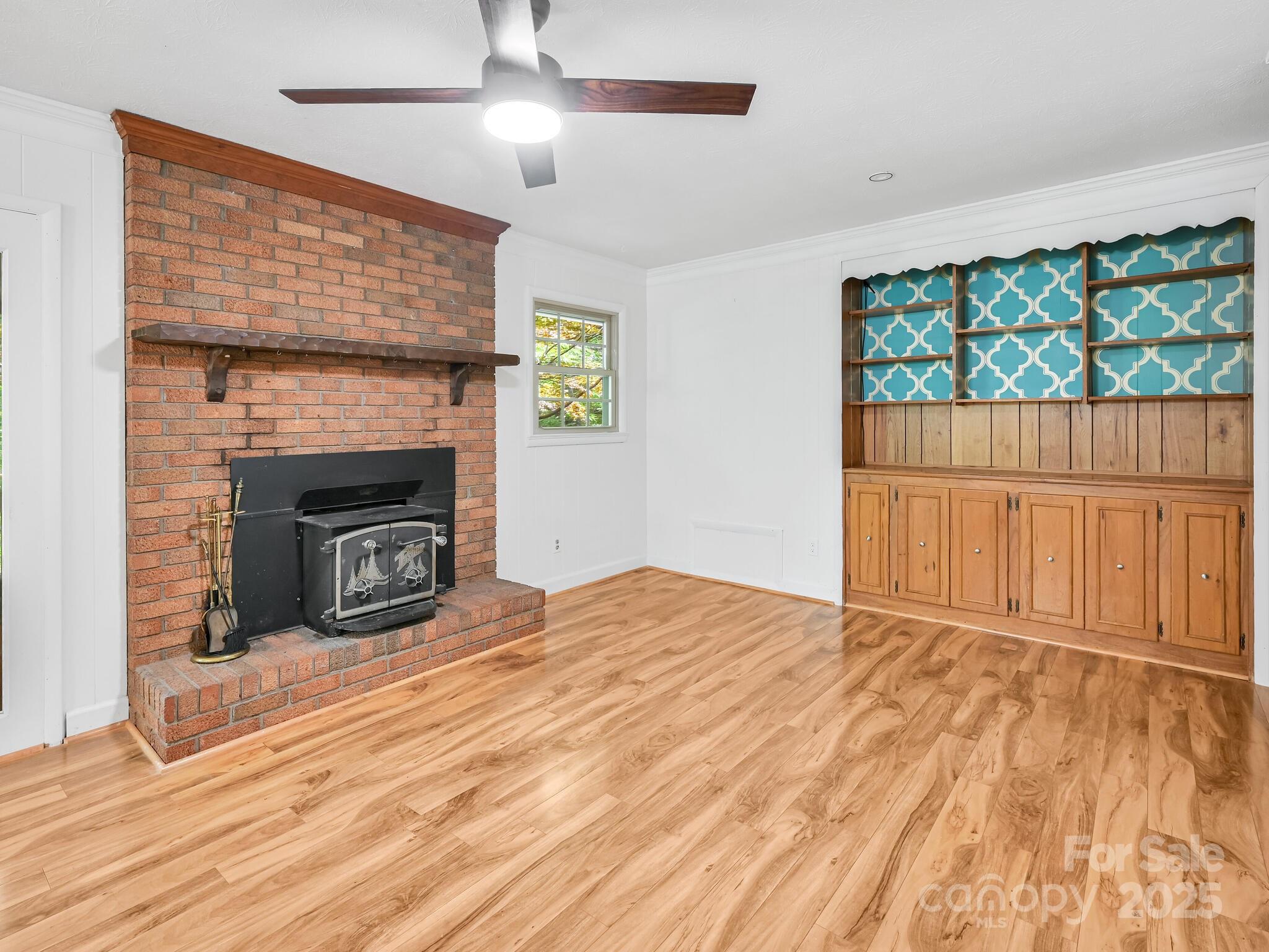8 Mayfair Drive