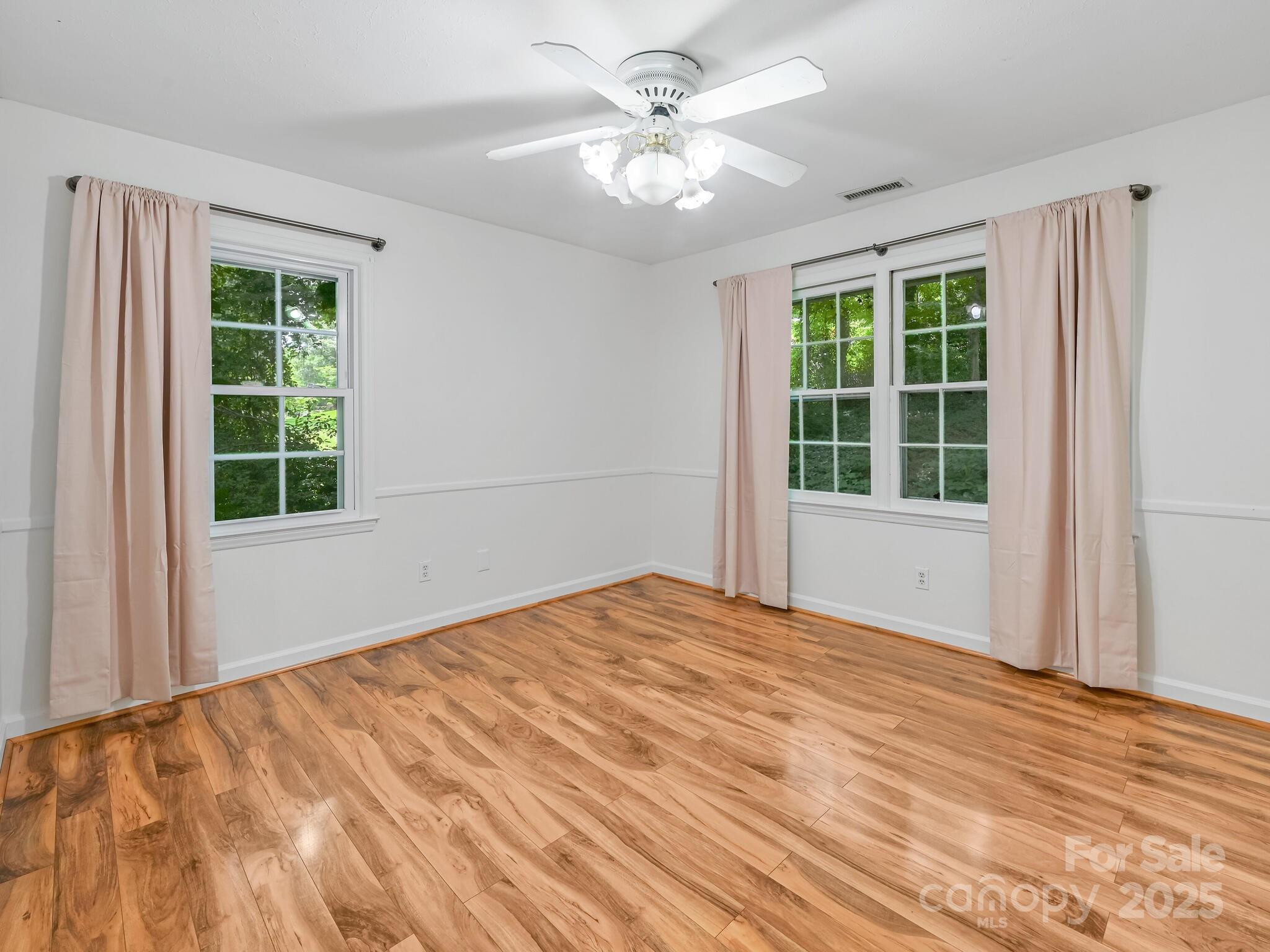 8 Mayfair Drive