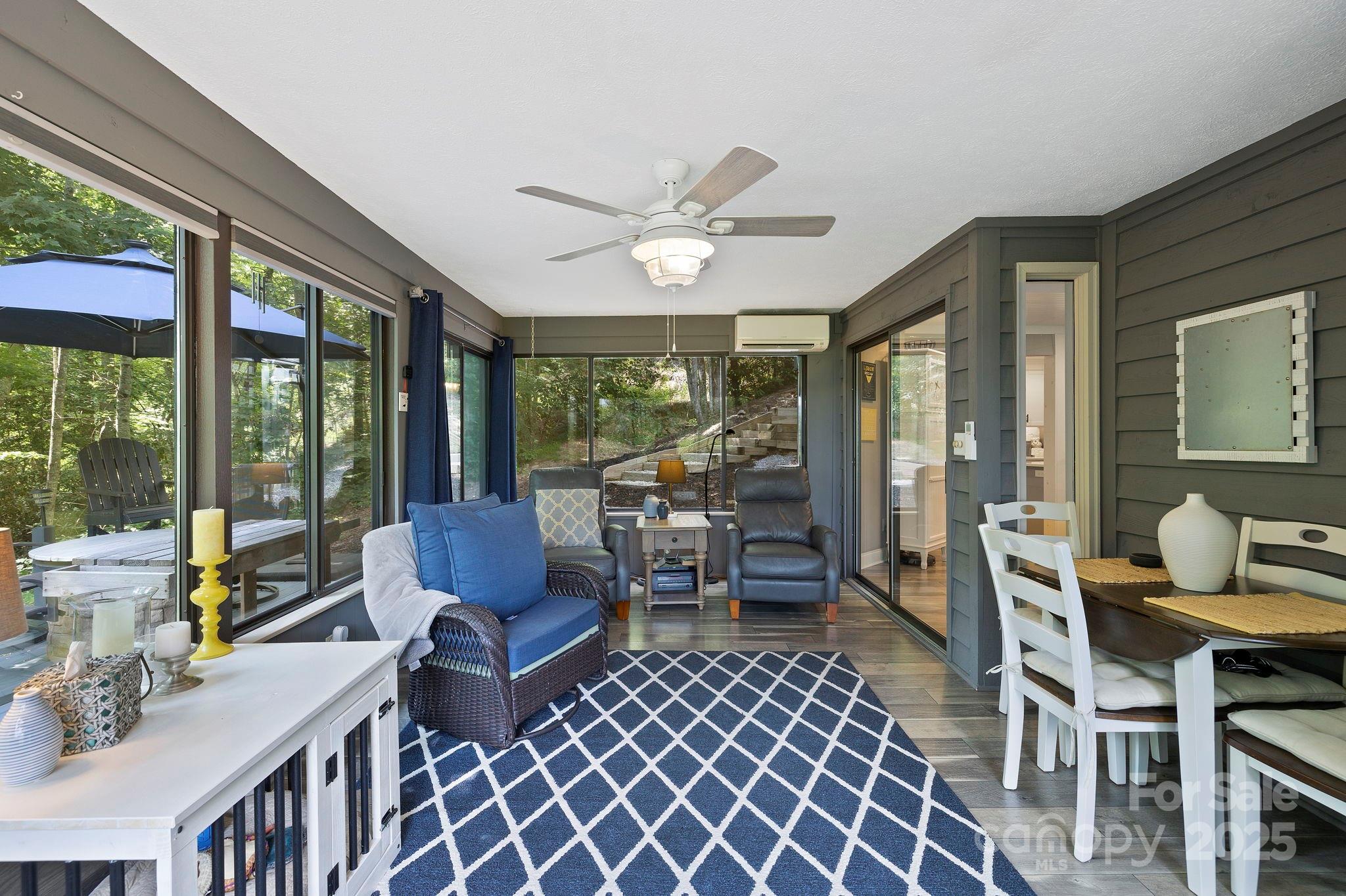 2440 W Cumming Woods Lane