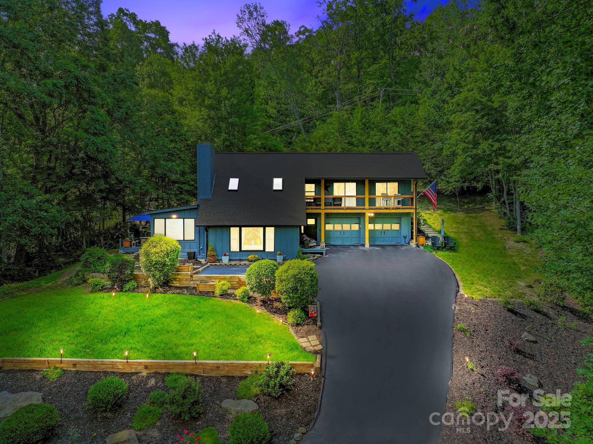 2440 W Cumming Woods Lane