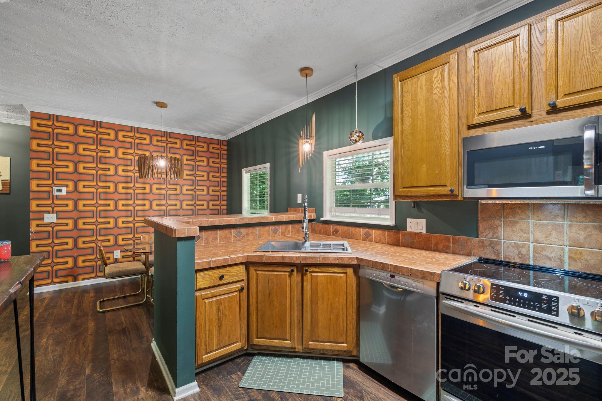 99 Indian Hill Drive