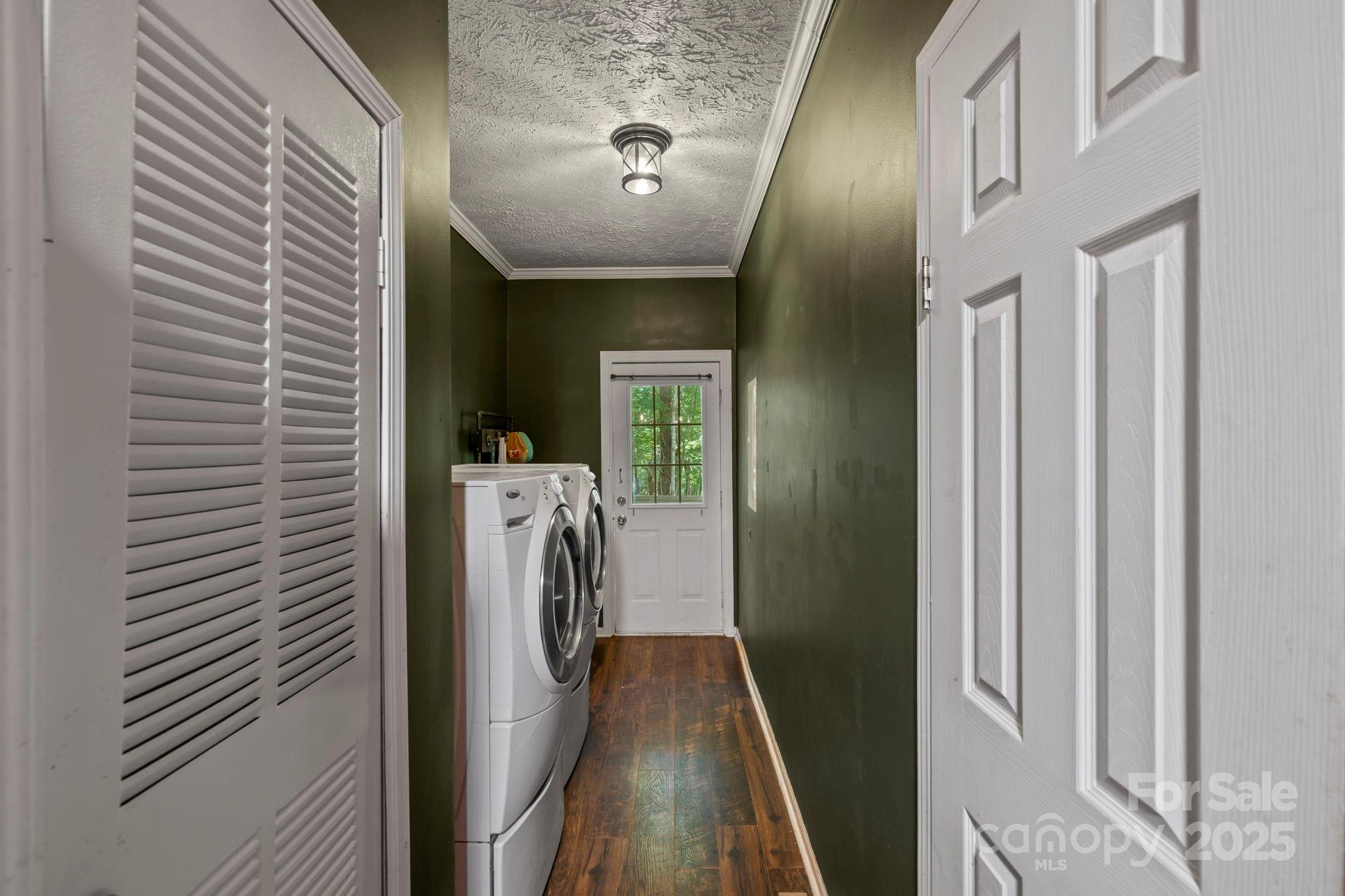 99 Indian Hill Drive