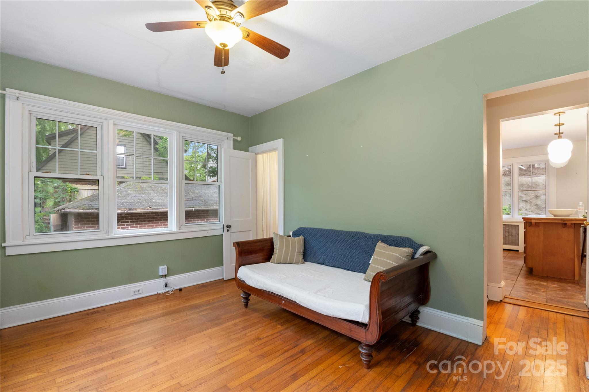 30 Caledonia Road