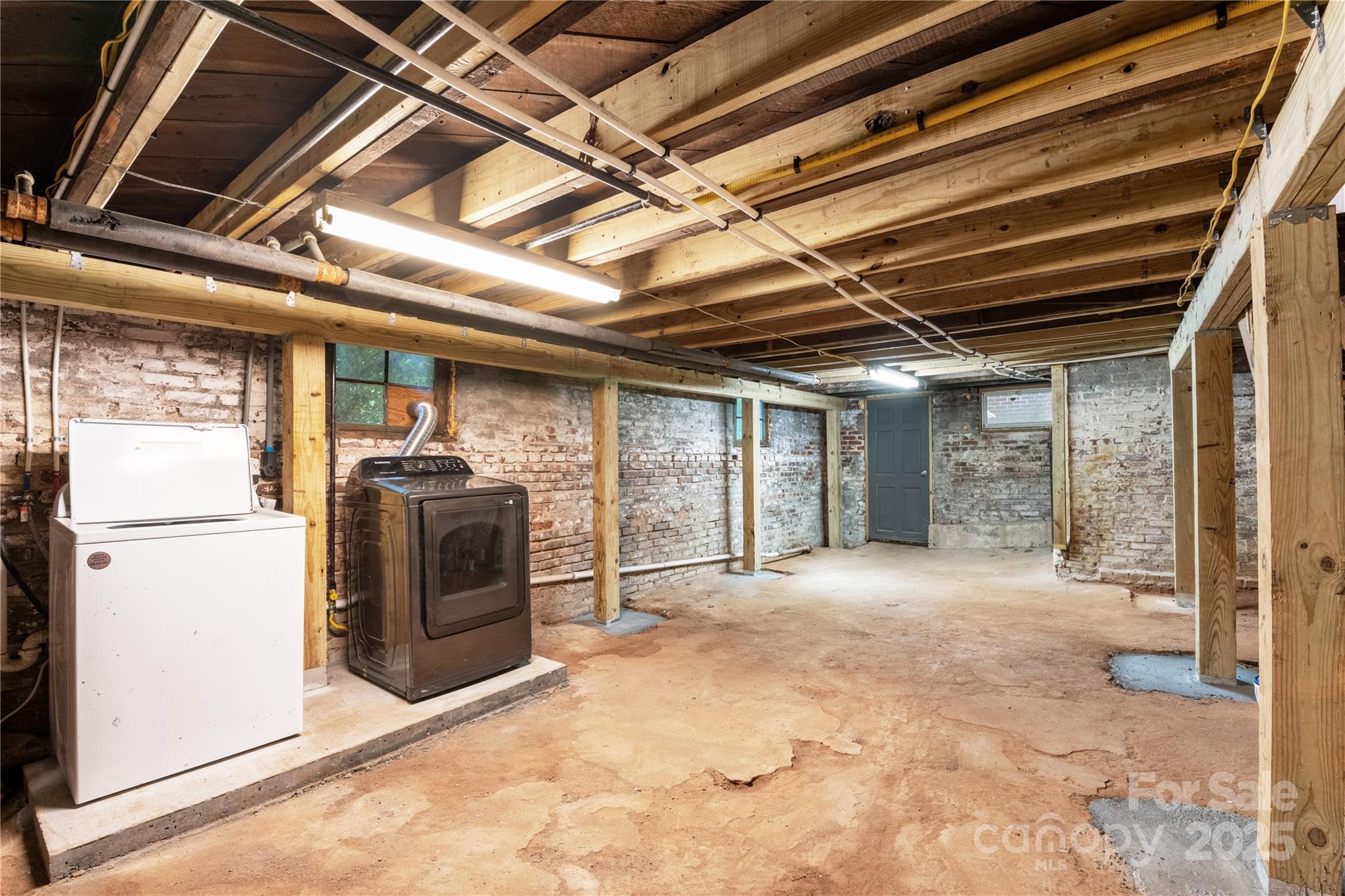 30 Caledonia Road